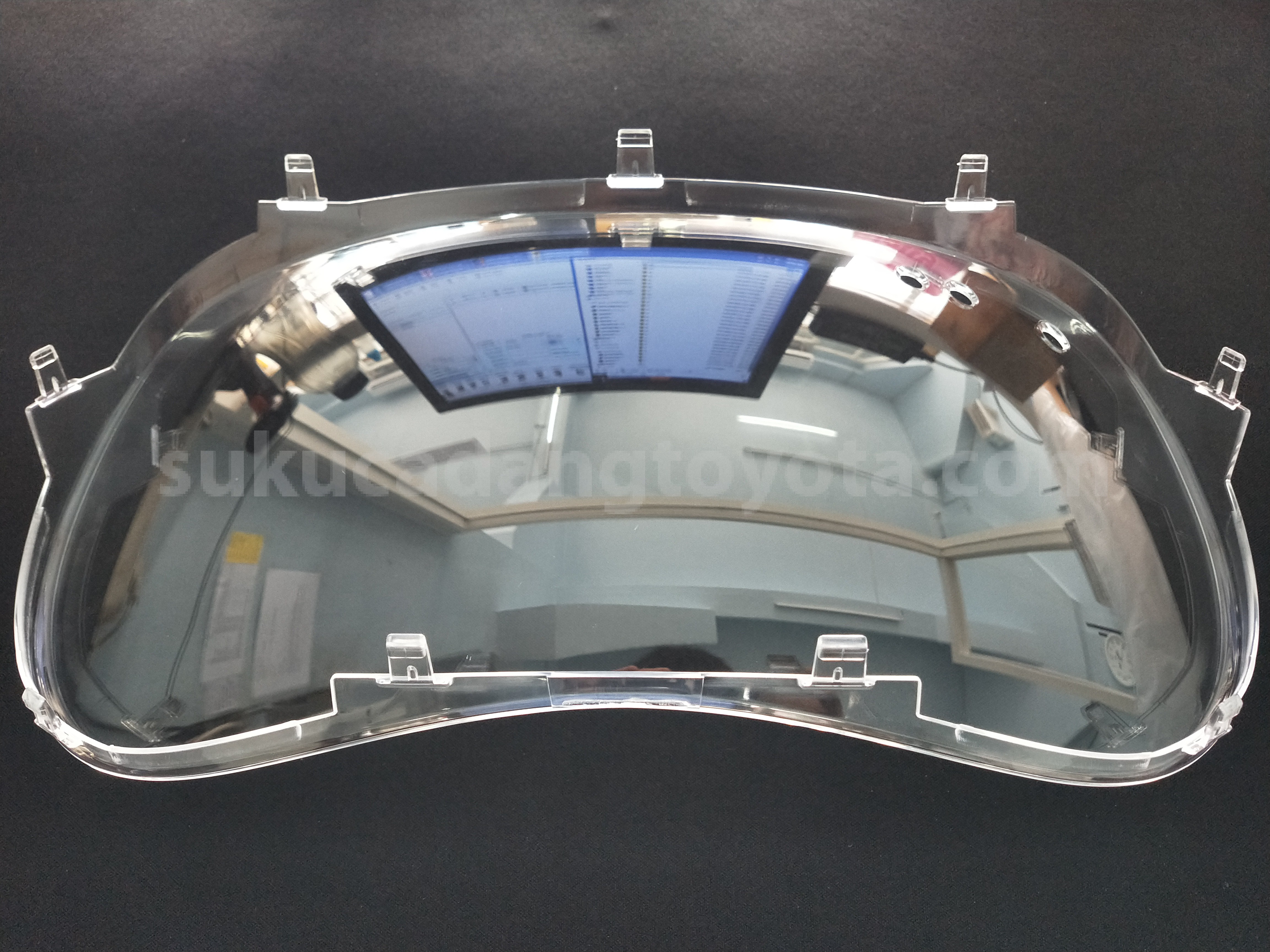 83852BZ220 GLASS, COMBINATION METER - TOYOTA
