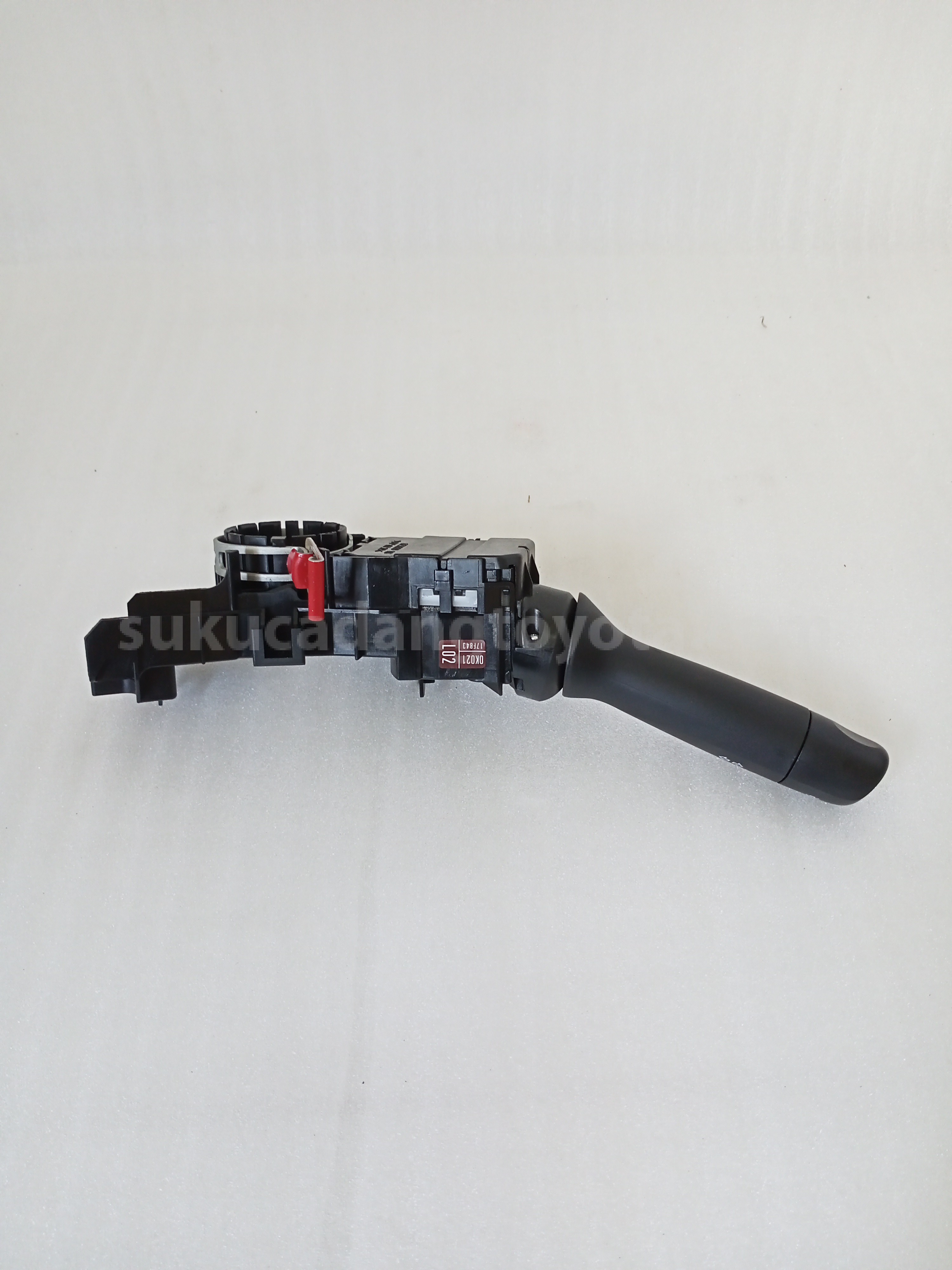 841400K021 SWITCH ASSY, HEADLAM - TOYOTA