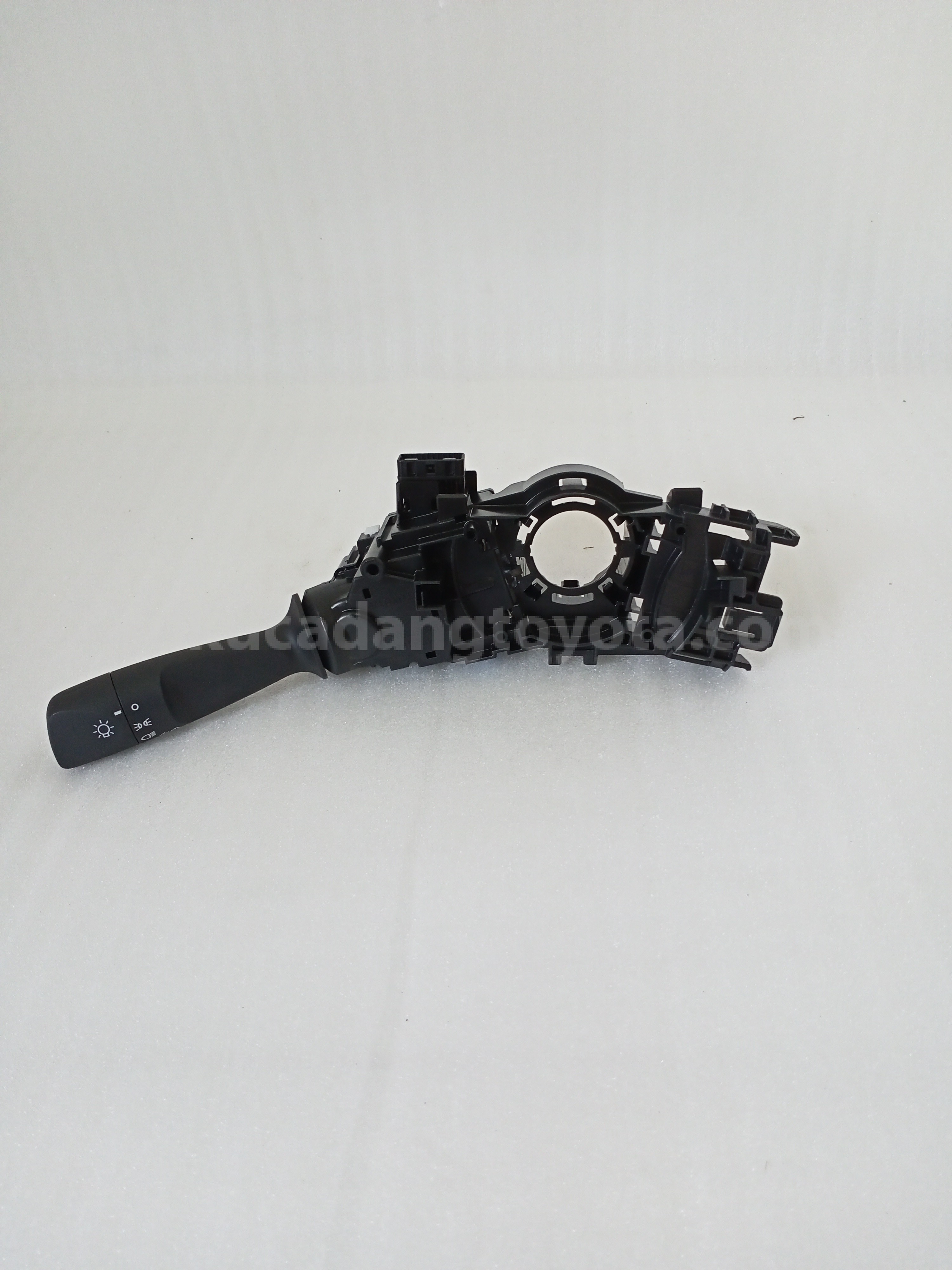 841400K440 SWITCH ASSY, HEADLAM - TOYOTA