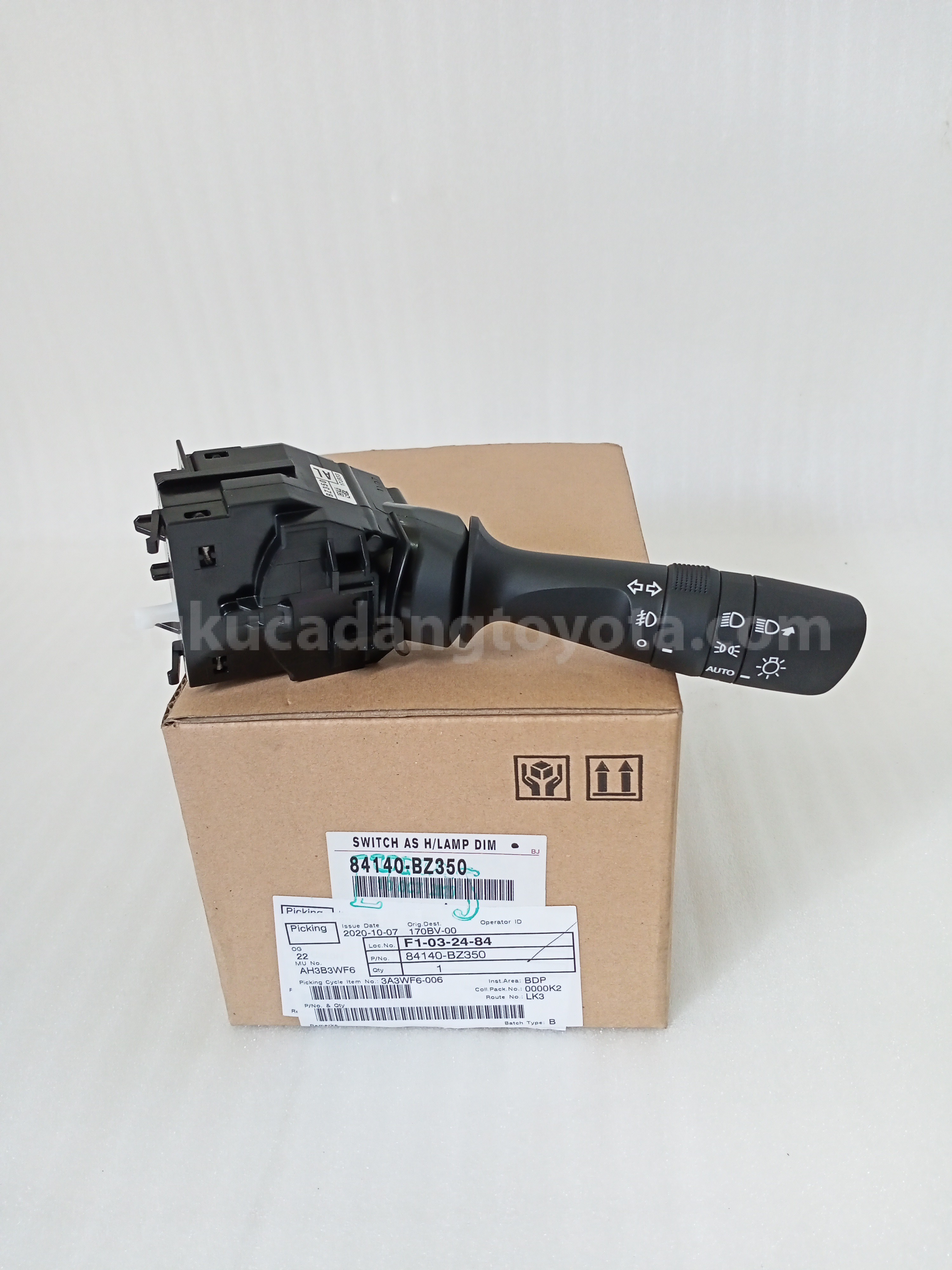 84140BZ350 SWITCH AS H/LAMP DIM - TOYOTA