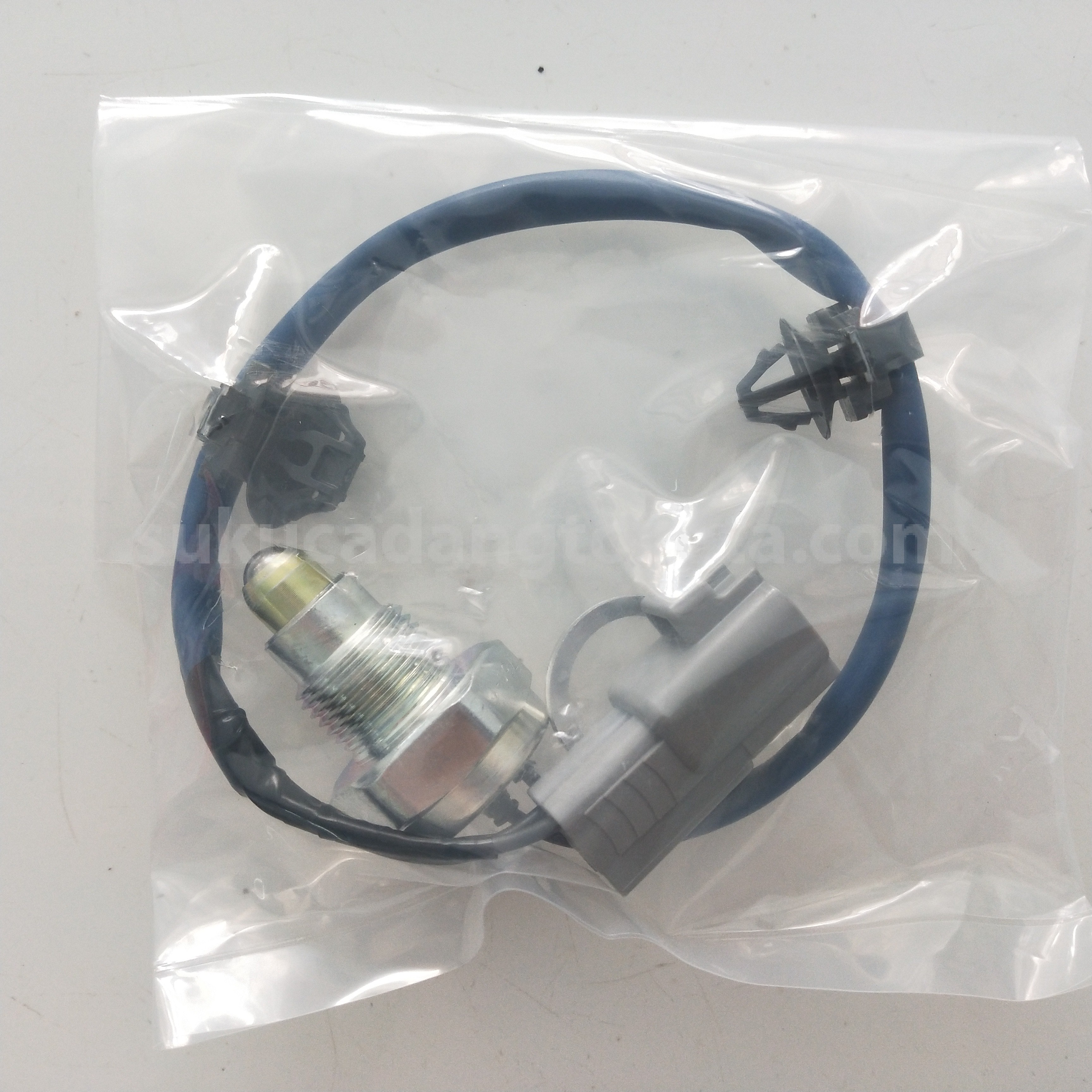 8421071040 SWITCH ASSY, BACK-UP - TOYOTA