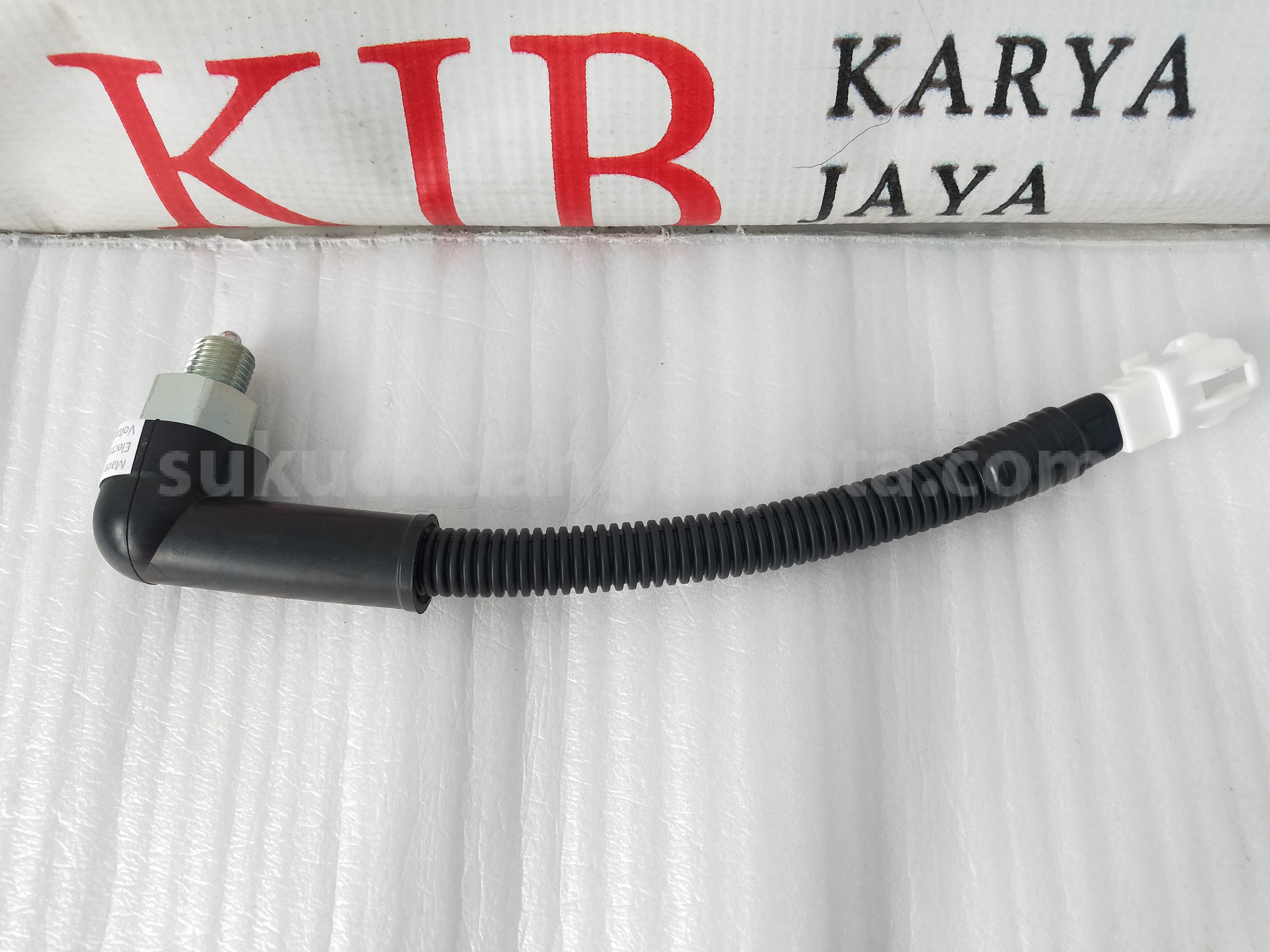 84210BZ110 SWITCH AS,BACK-UP LAMP - TOYOTA