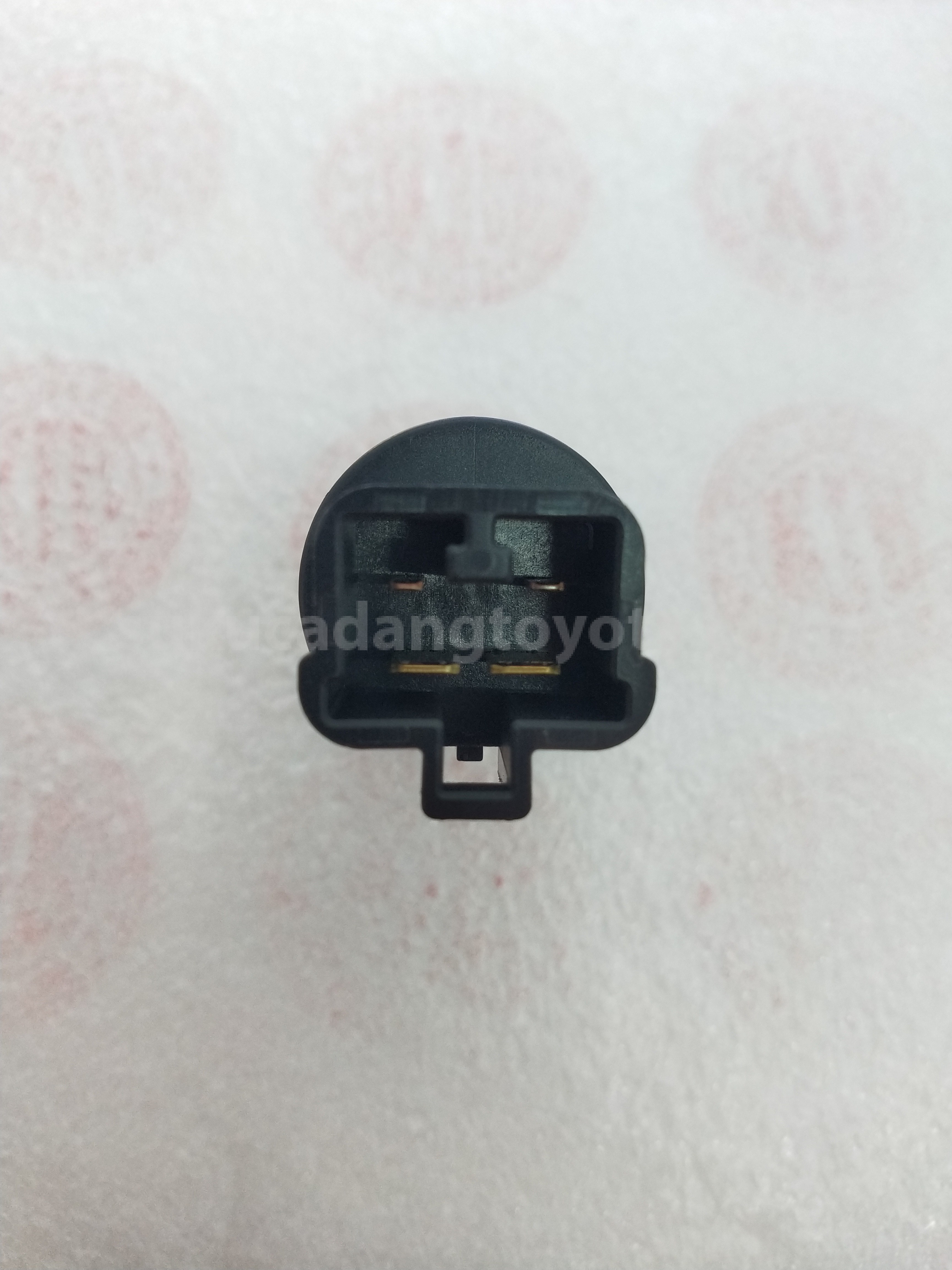 84340BZ040 SWITCH A/S STOP LAMP - TOYOTA