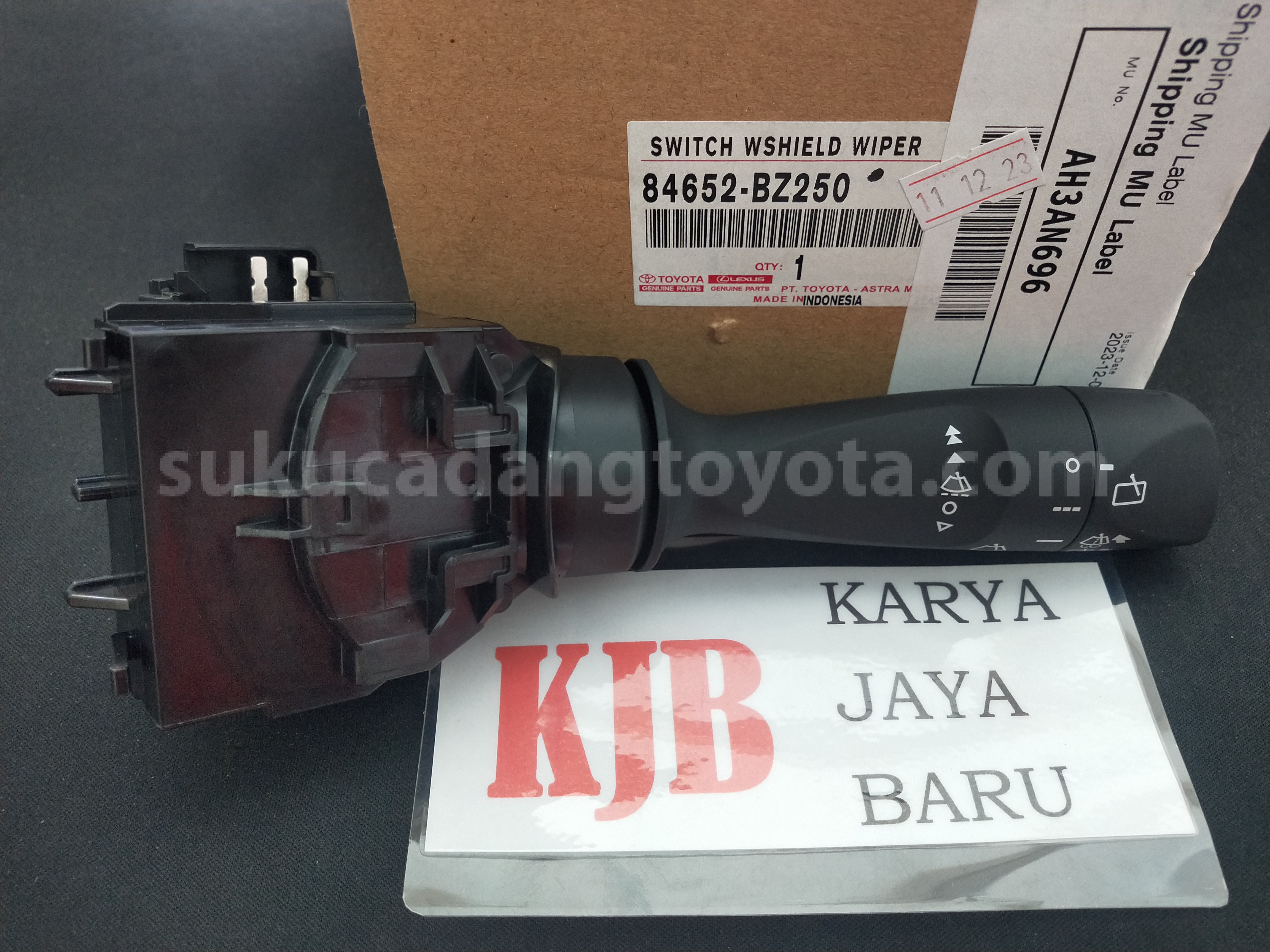 84652BZ250 SWITCH WSHIELD WIPER - TOYOTA