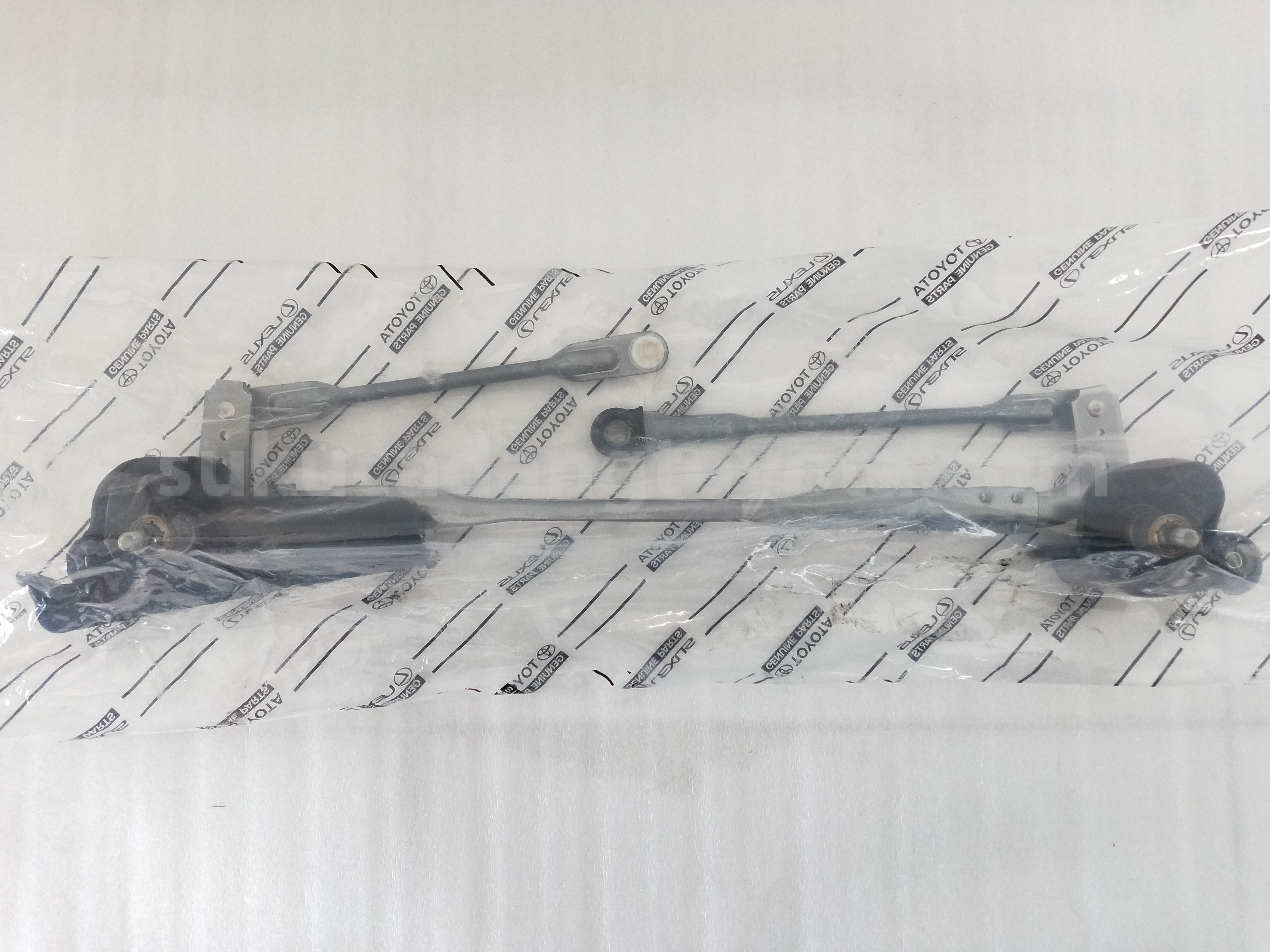 85150BZ290 LINK ASSY, FR WIPER - TOYOTA