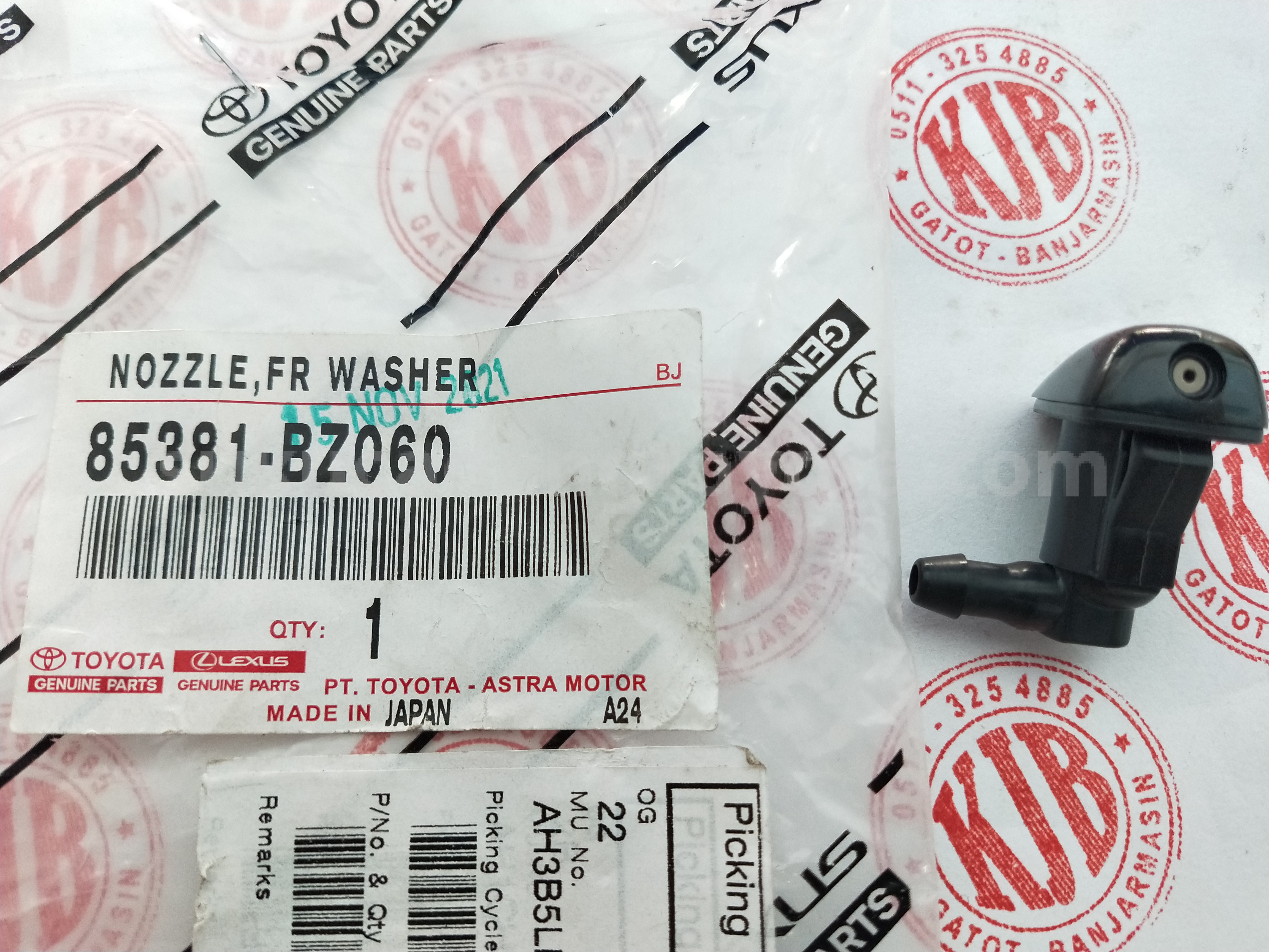 85381BZ060 NOZZLE,FR WASHER - TOYOTA