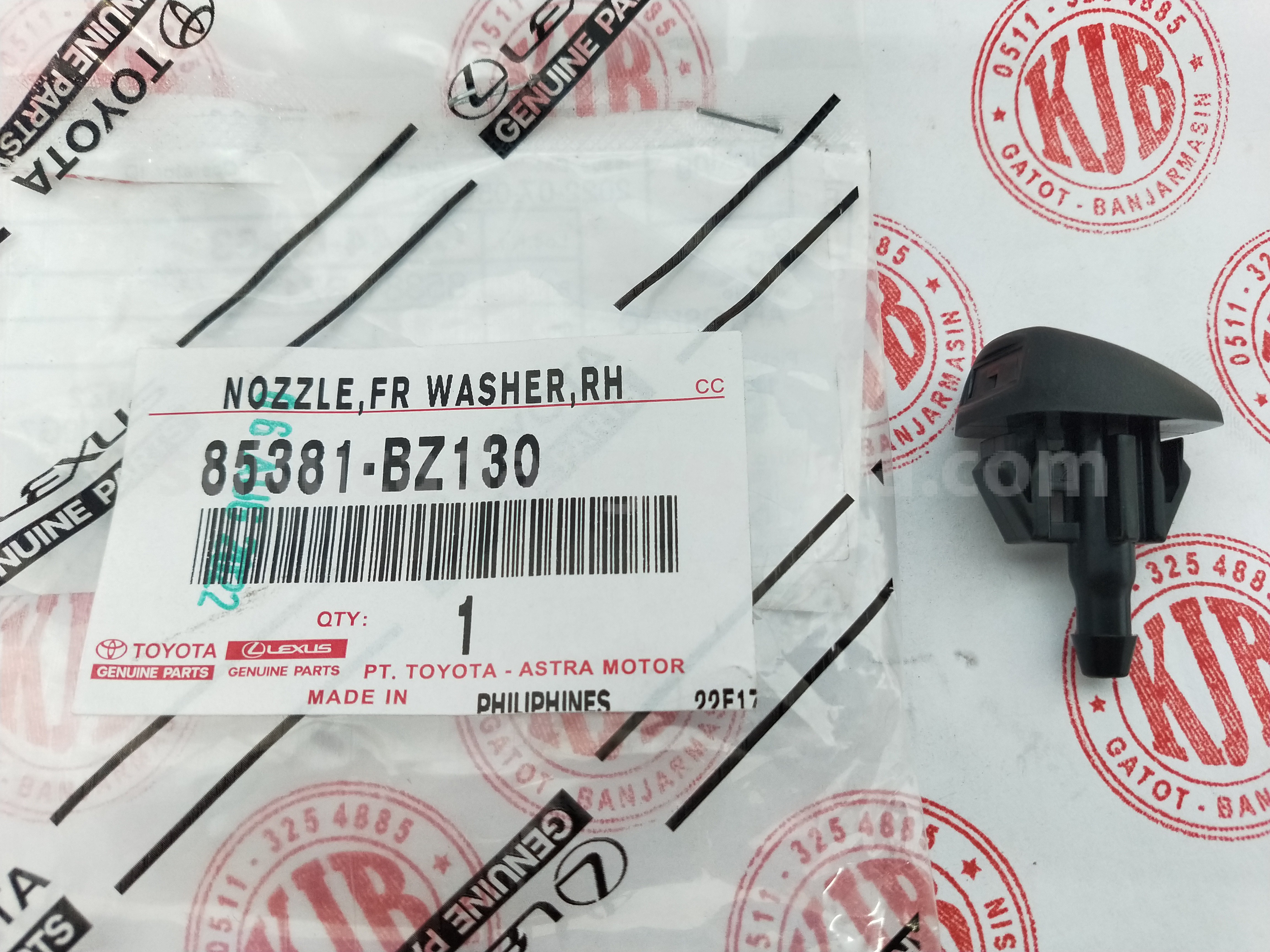 85381BZ130 NOZZLE,FR WASHER,RH - TOYOTA