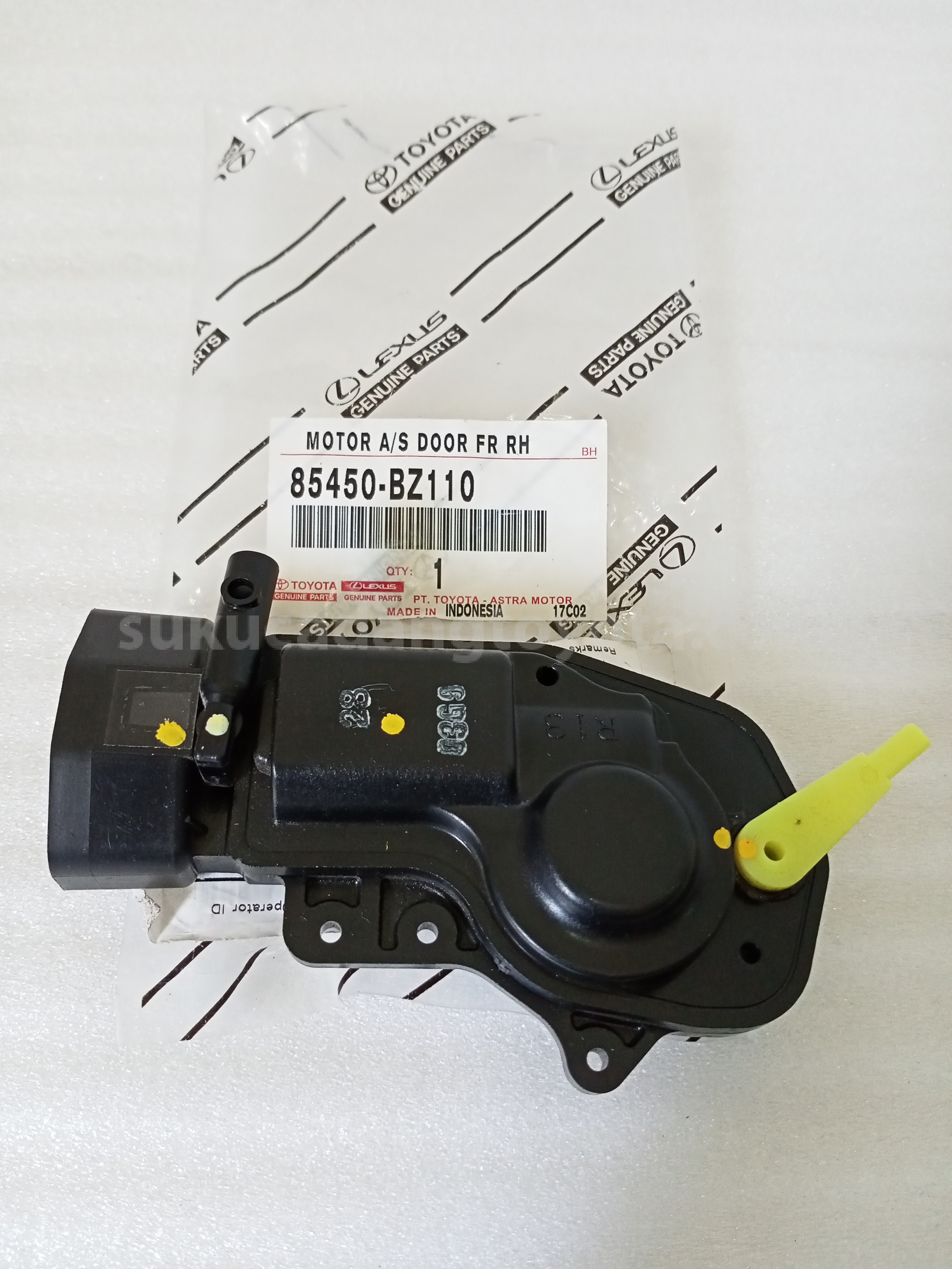85450BZ110 MOTOR A/S DOOR FR RH - TOYOTA