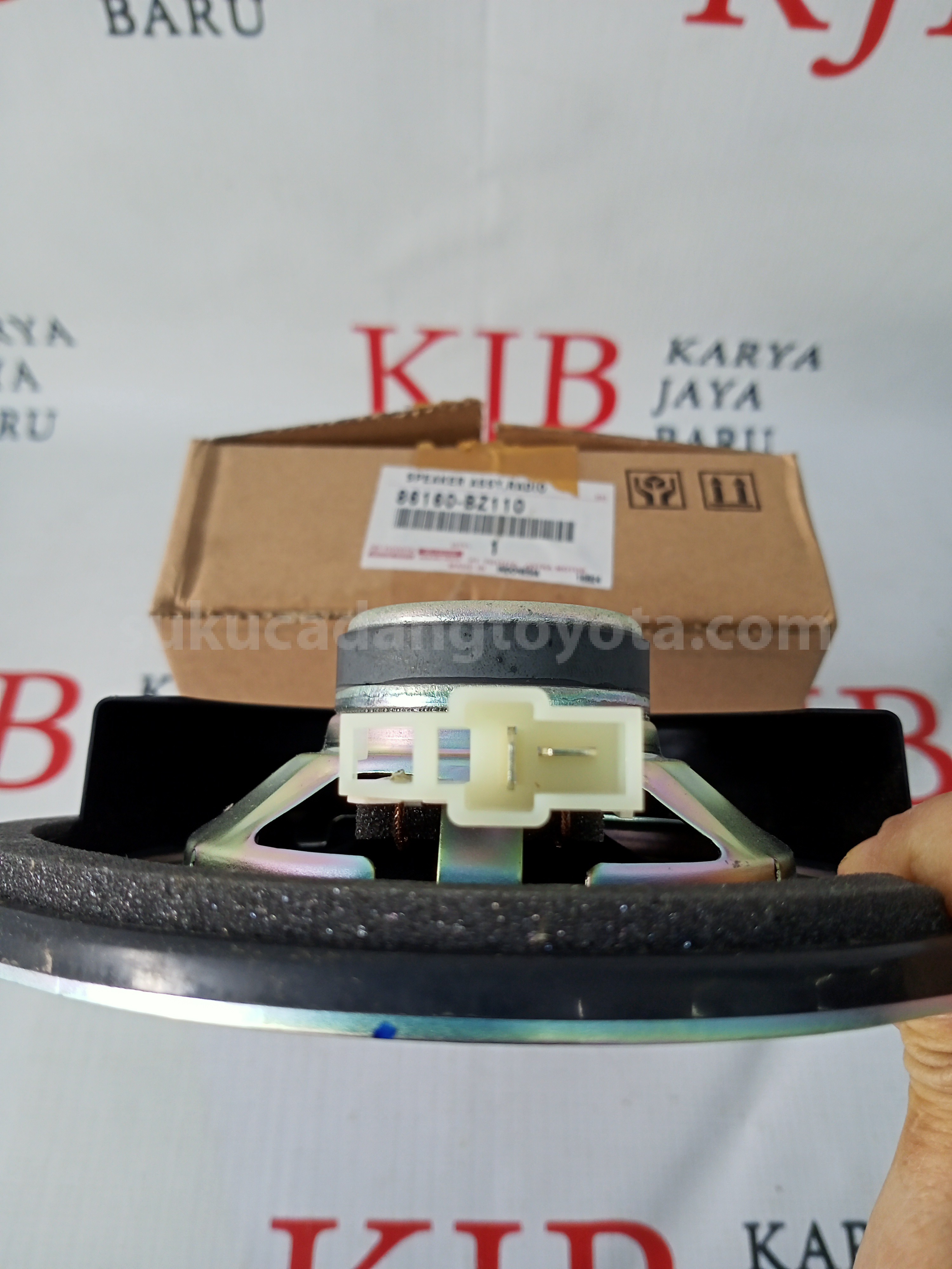 86160BZ110 SPEAKER ASSY,RADIO - TOYOTA