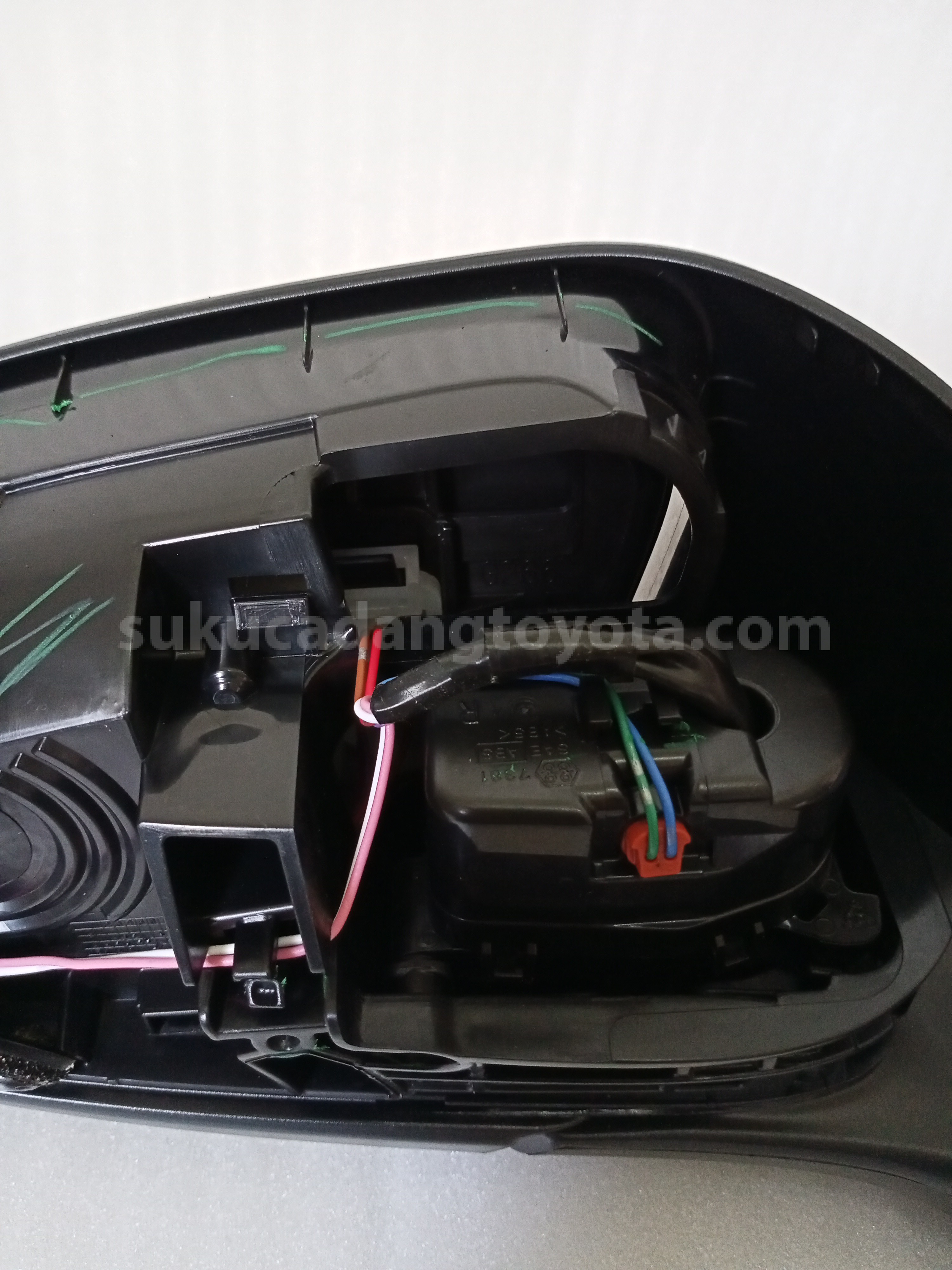 879100DA70 MIRROR A/S OUT RR RH - TOYOTA
