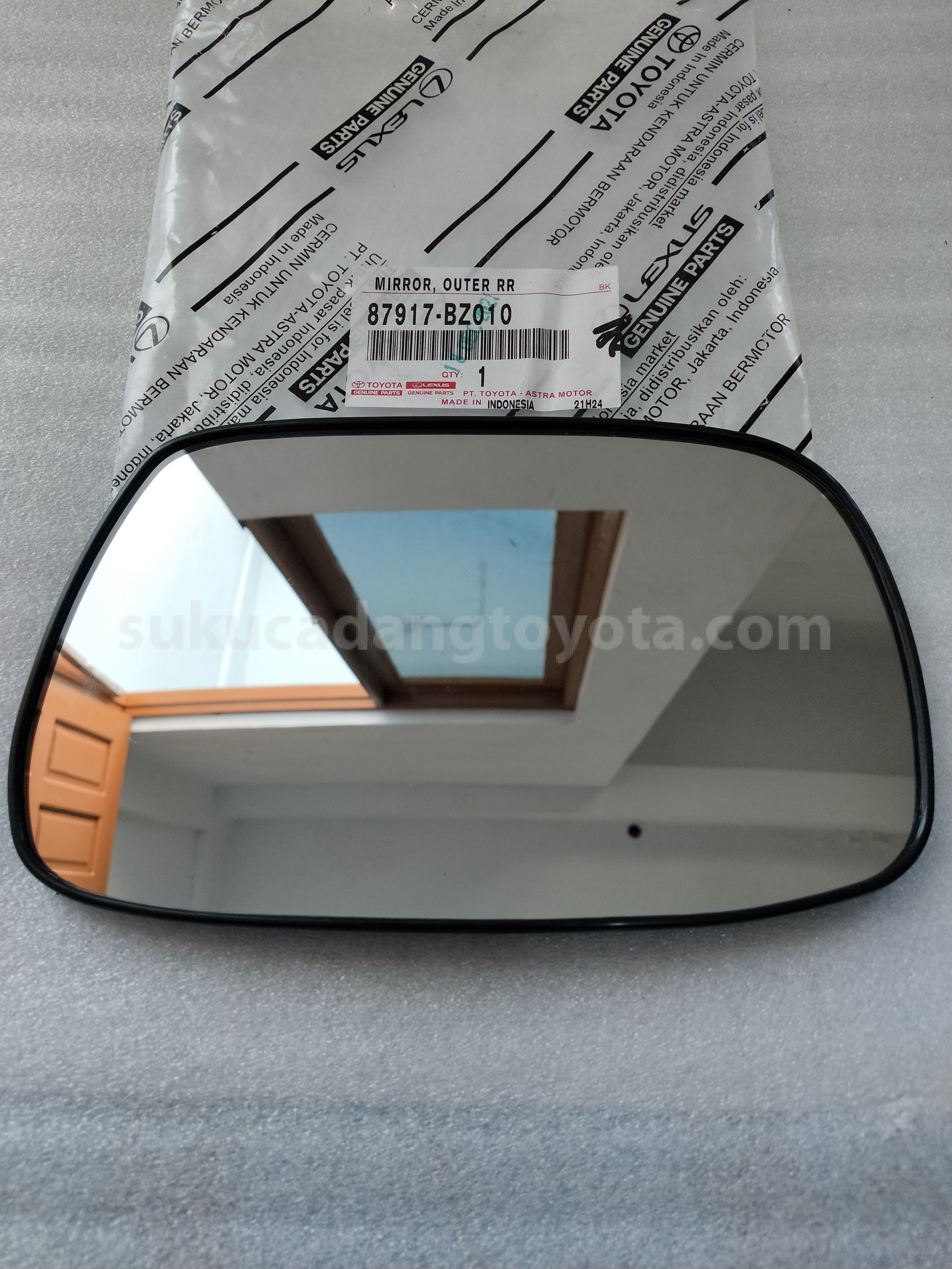 87917BZ010 MIRROR, OUTER RR - TOYOTA