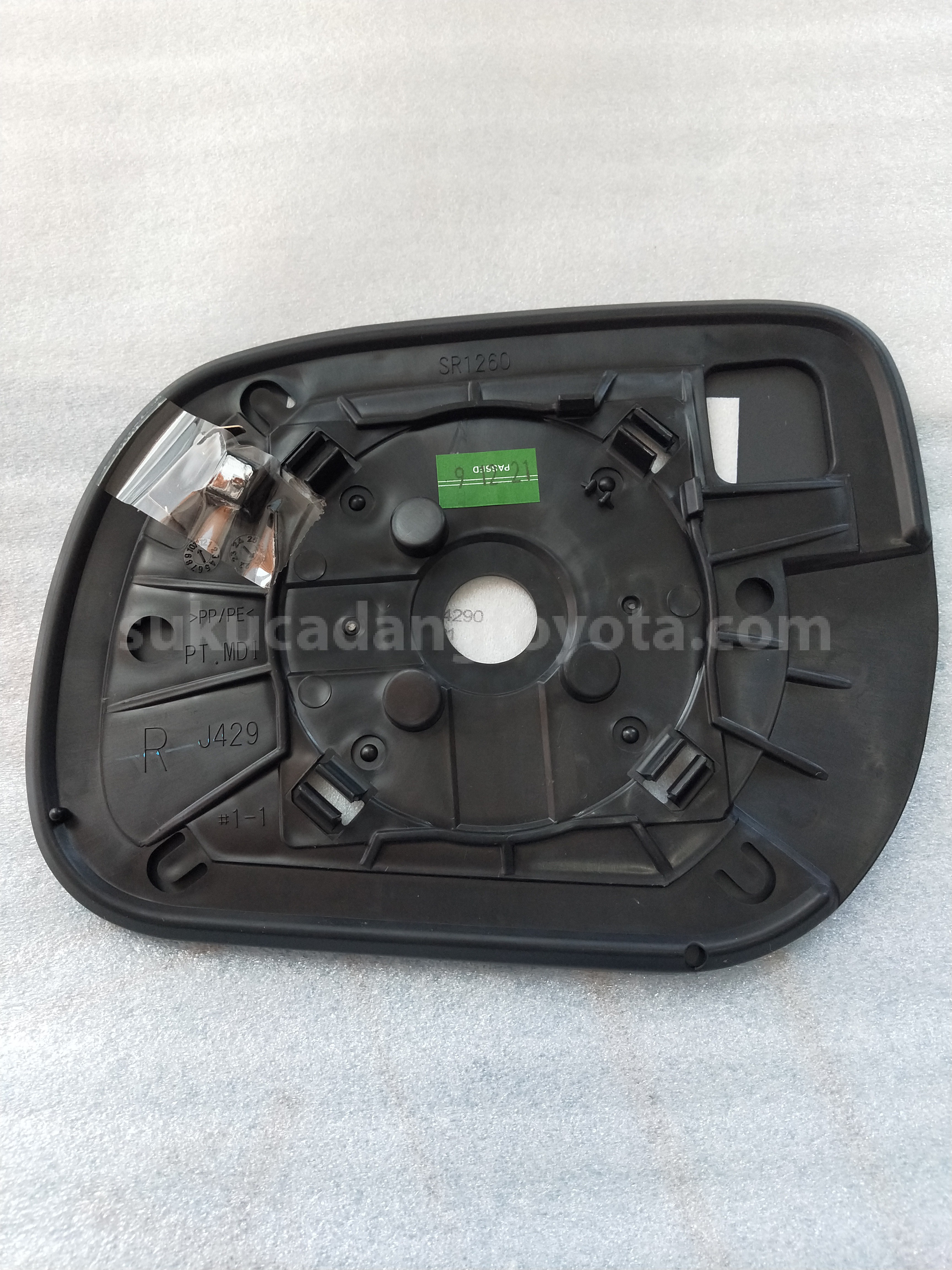 87931BZ021 HOLDER,OUT MIRROR,RH - TOYOTA