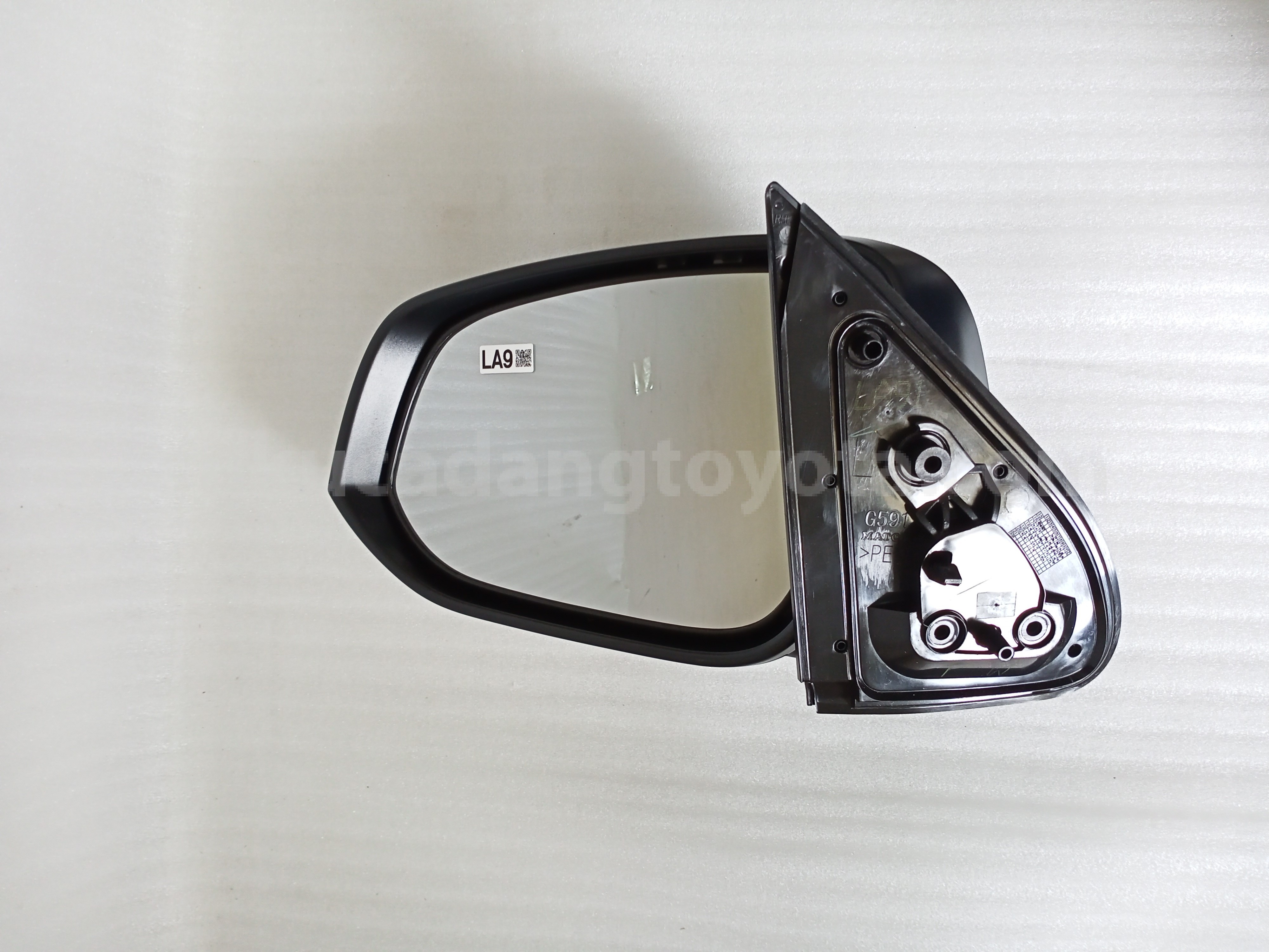 879400KA91 MIRROR ASSY, OUTER R - TOYOTA