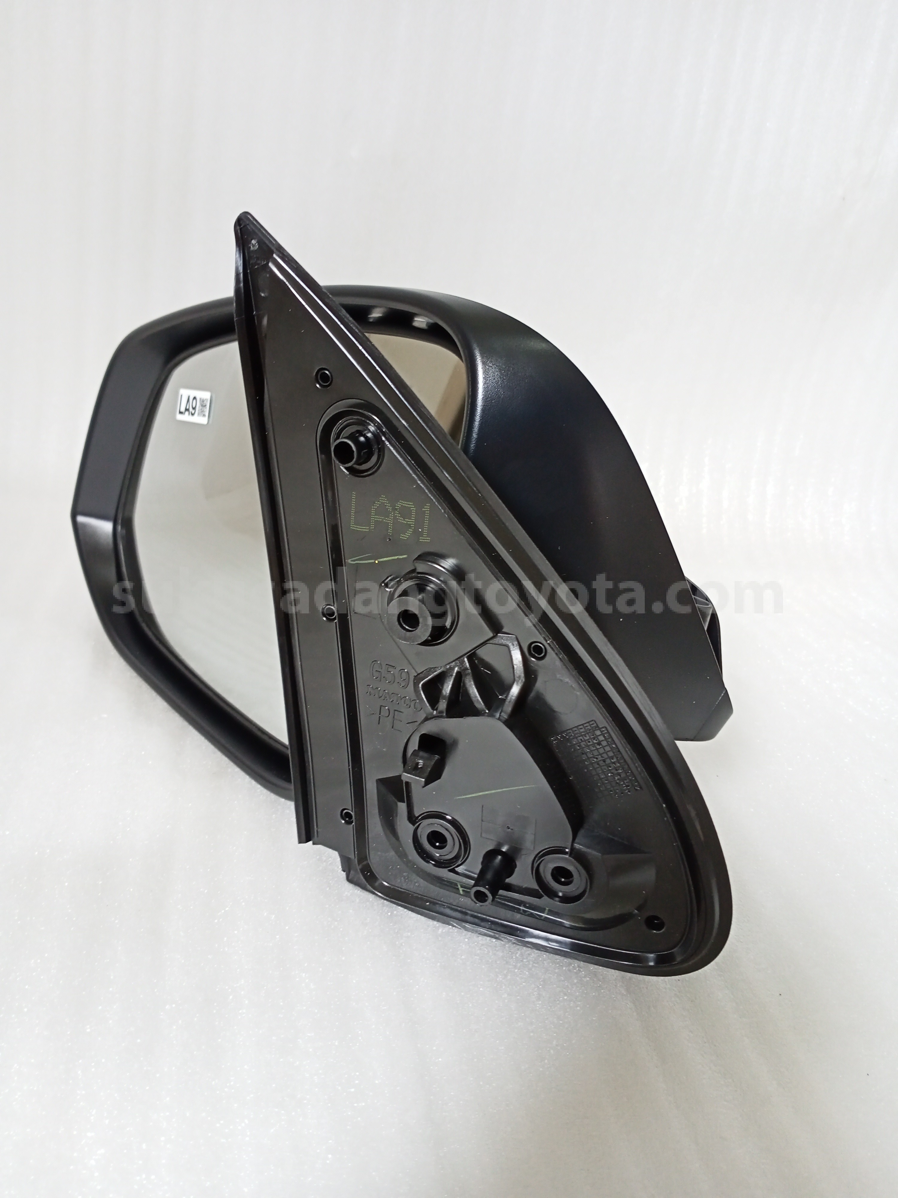 879400KA91 MIRROR ASSY, OUTER R - TOYOTA
