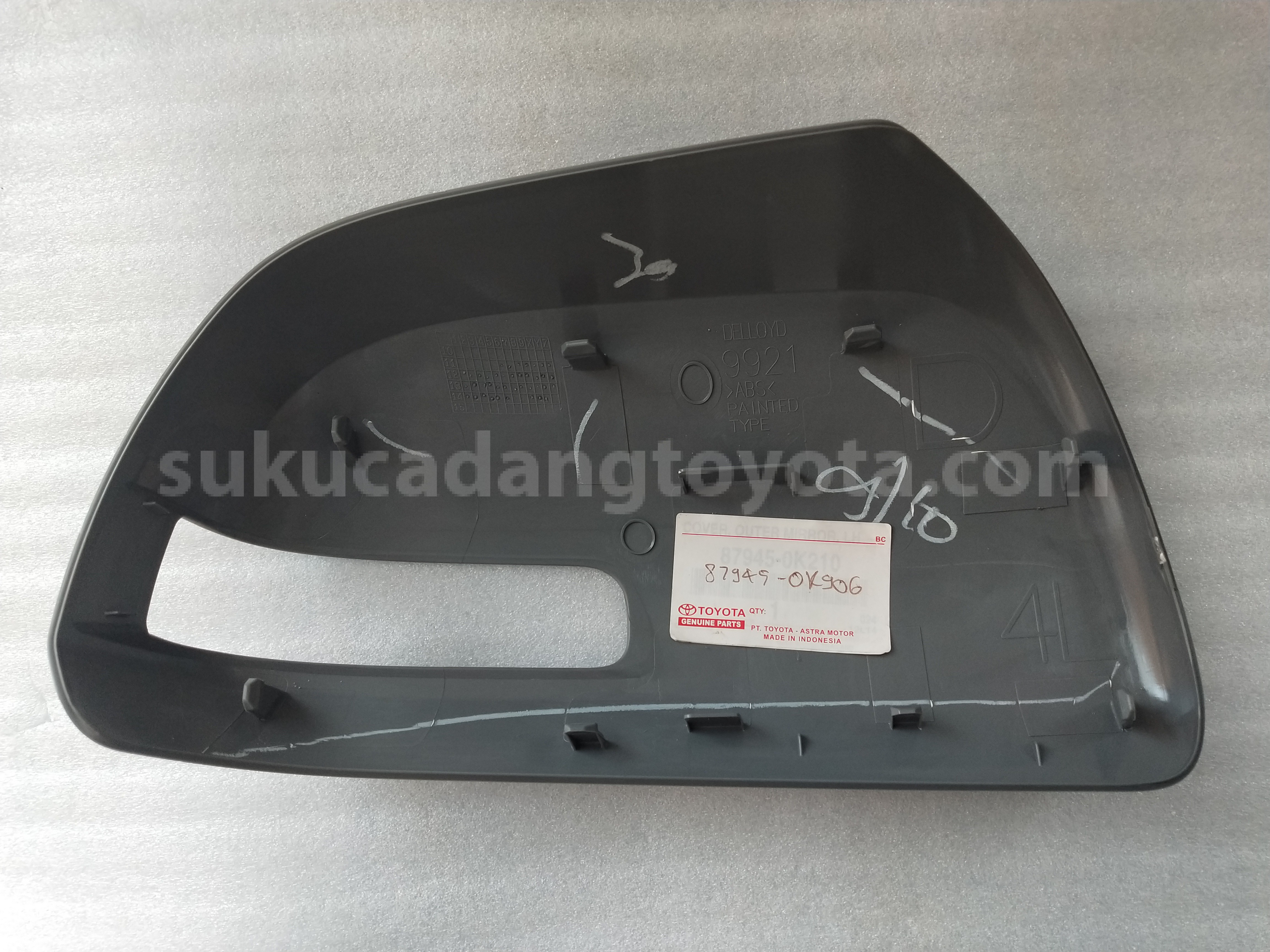 879450K906 COVER OUT MIROR L LC - TOYOTA