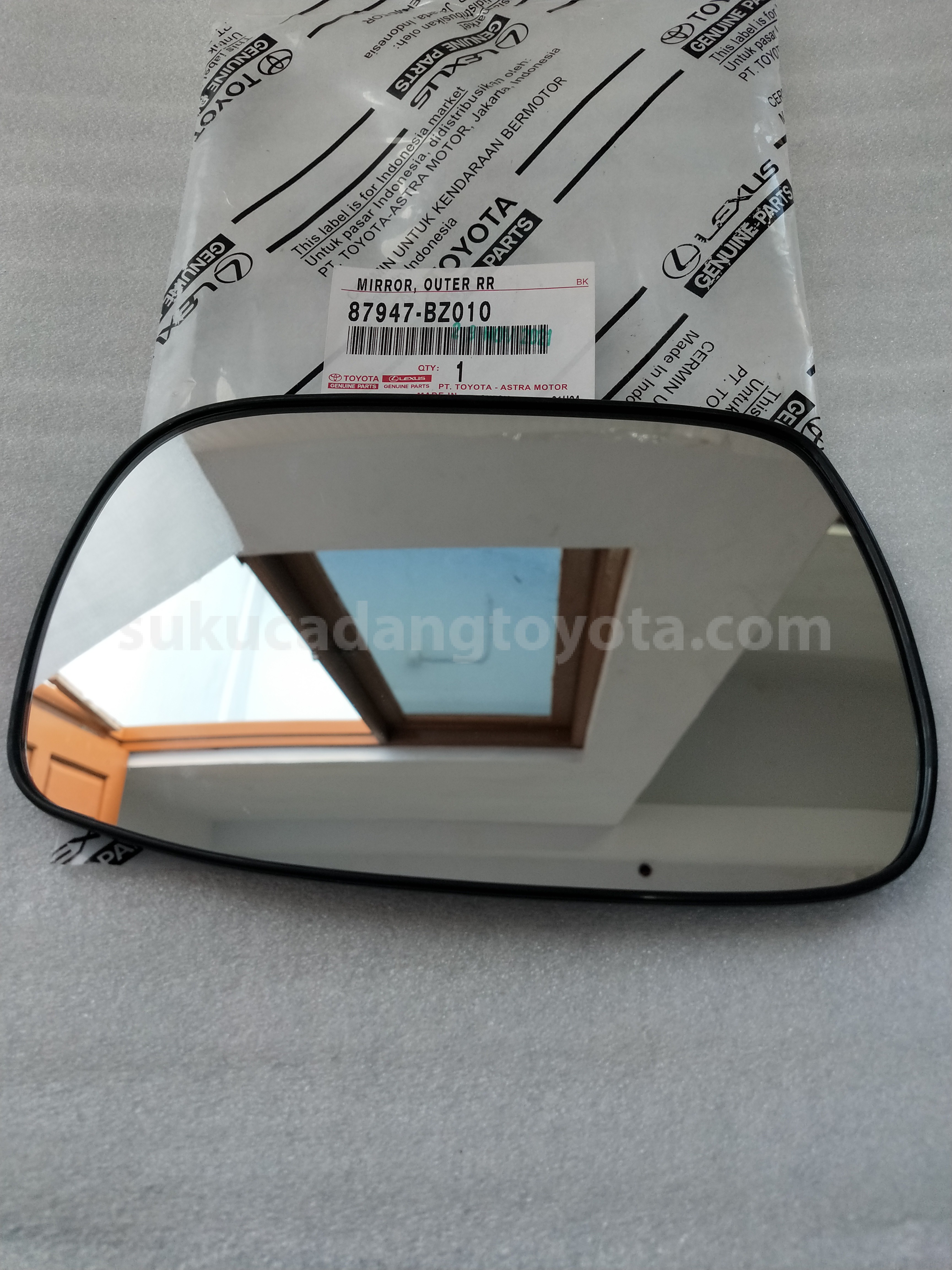 87947BZ010 MIRROR, OUTER RR - TOYOTA