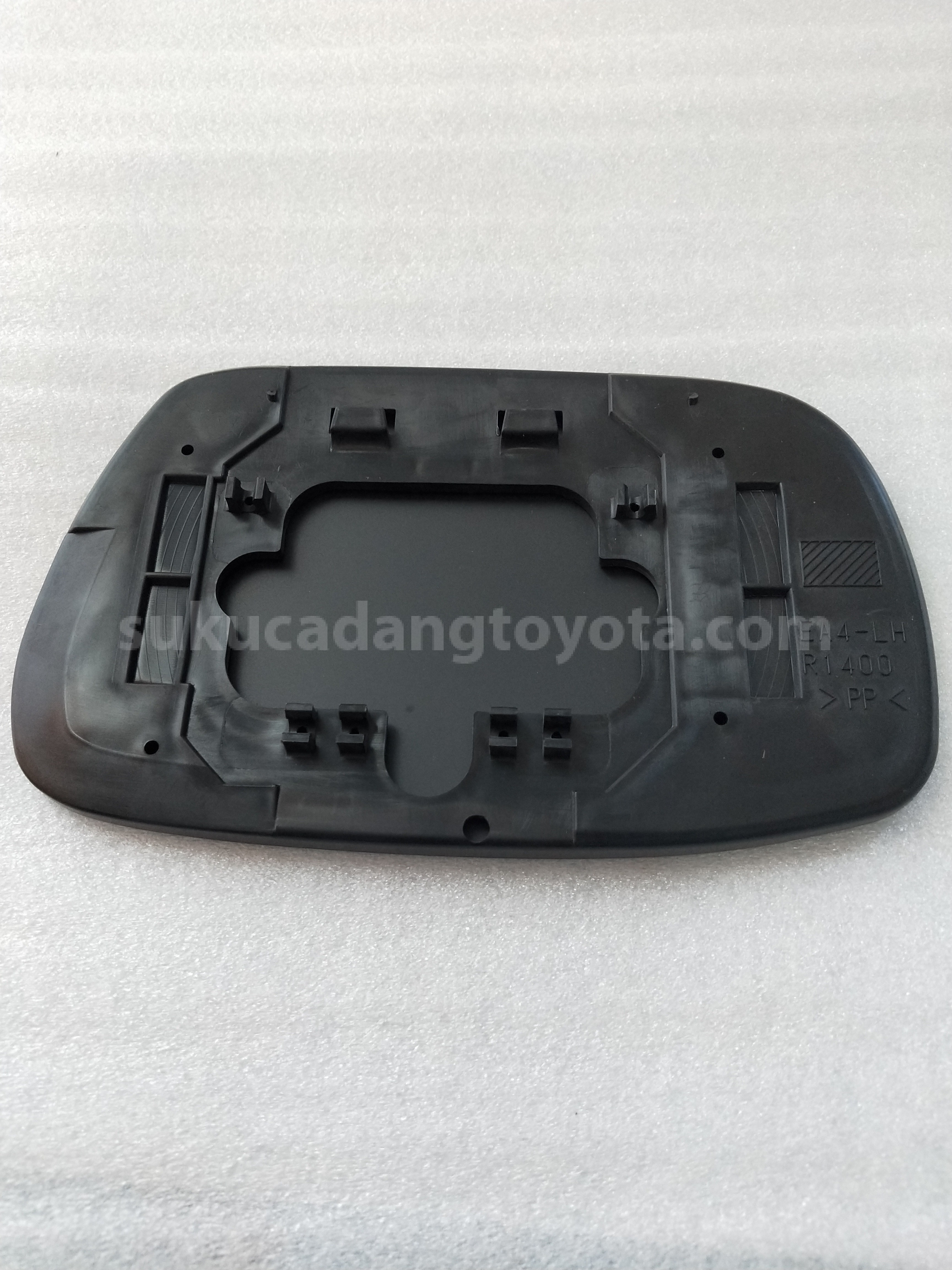 87947BZ010 MIRROR, OUTER RR - TOYOTA