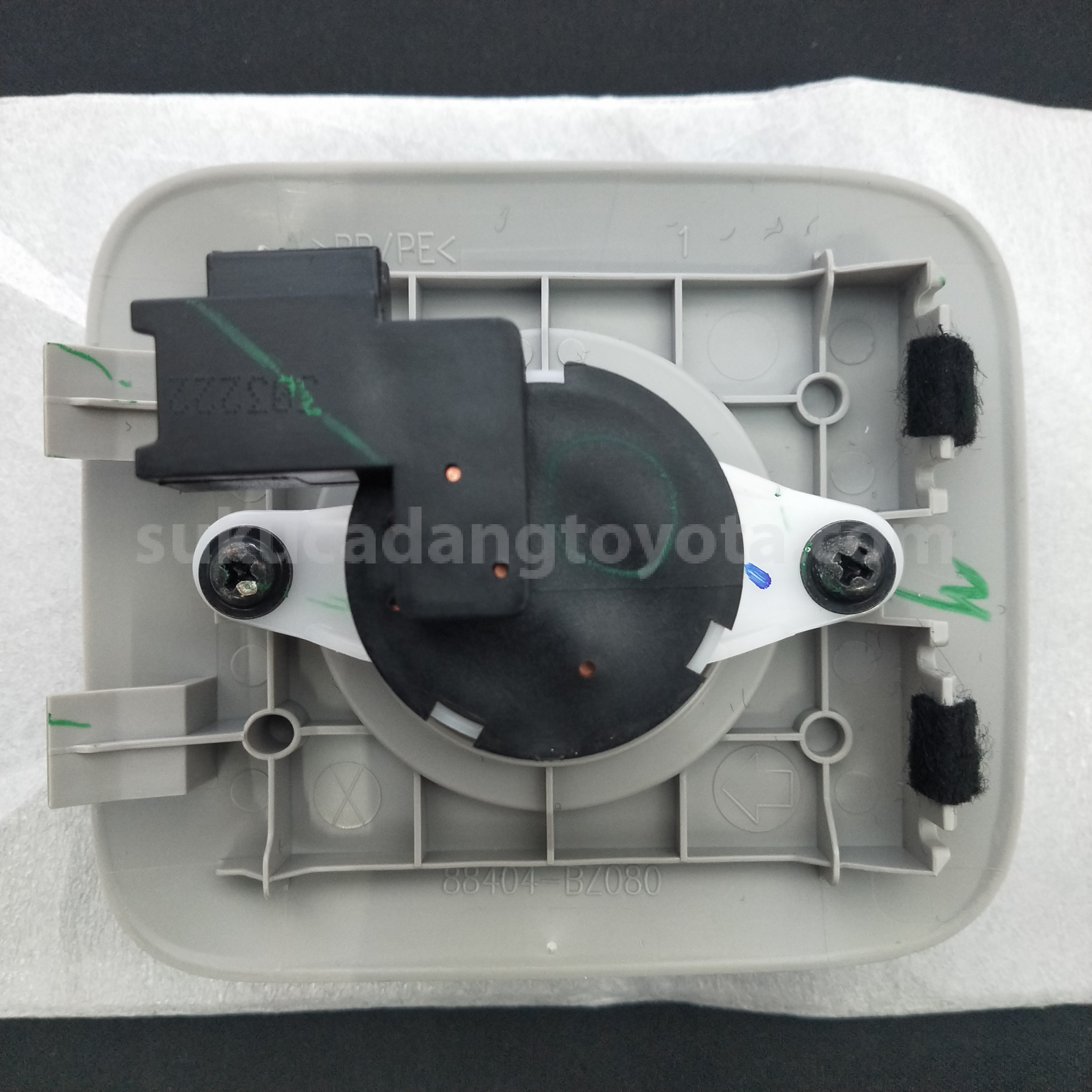 88404BZ080B0 GRILLE SA, AIR OUTLET, NO.1 - TOYOTA