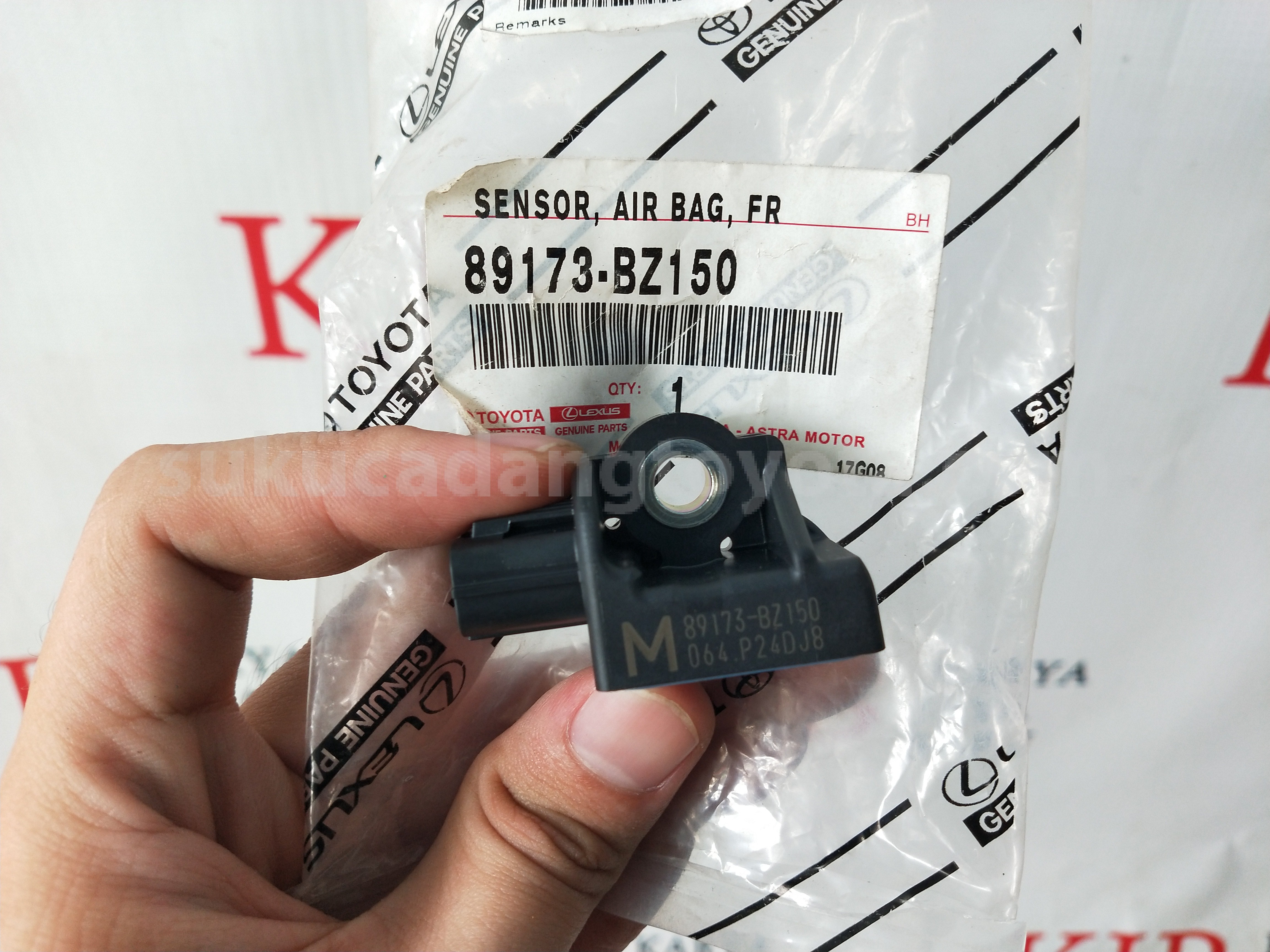 89173BZ150 SENSOR, AIR BAG, FR - TOYOTA