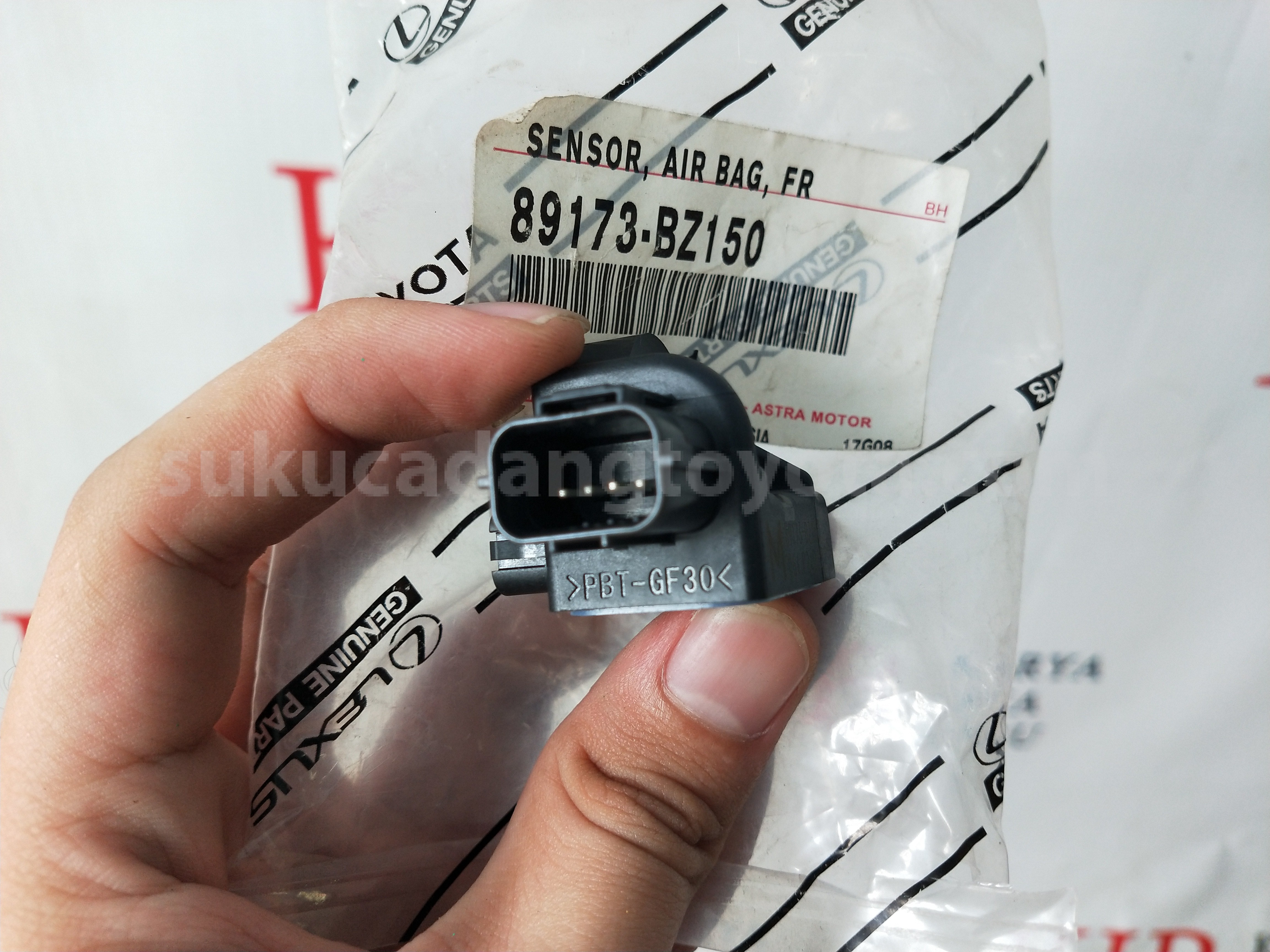 89173BZ150 SENSOR, AIR BAG, FR - TOYOTA
