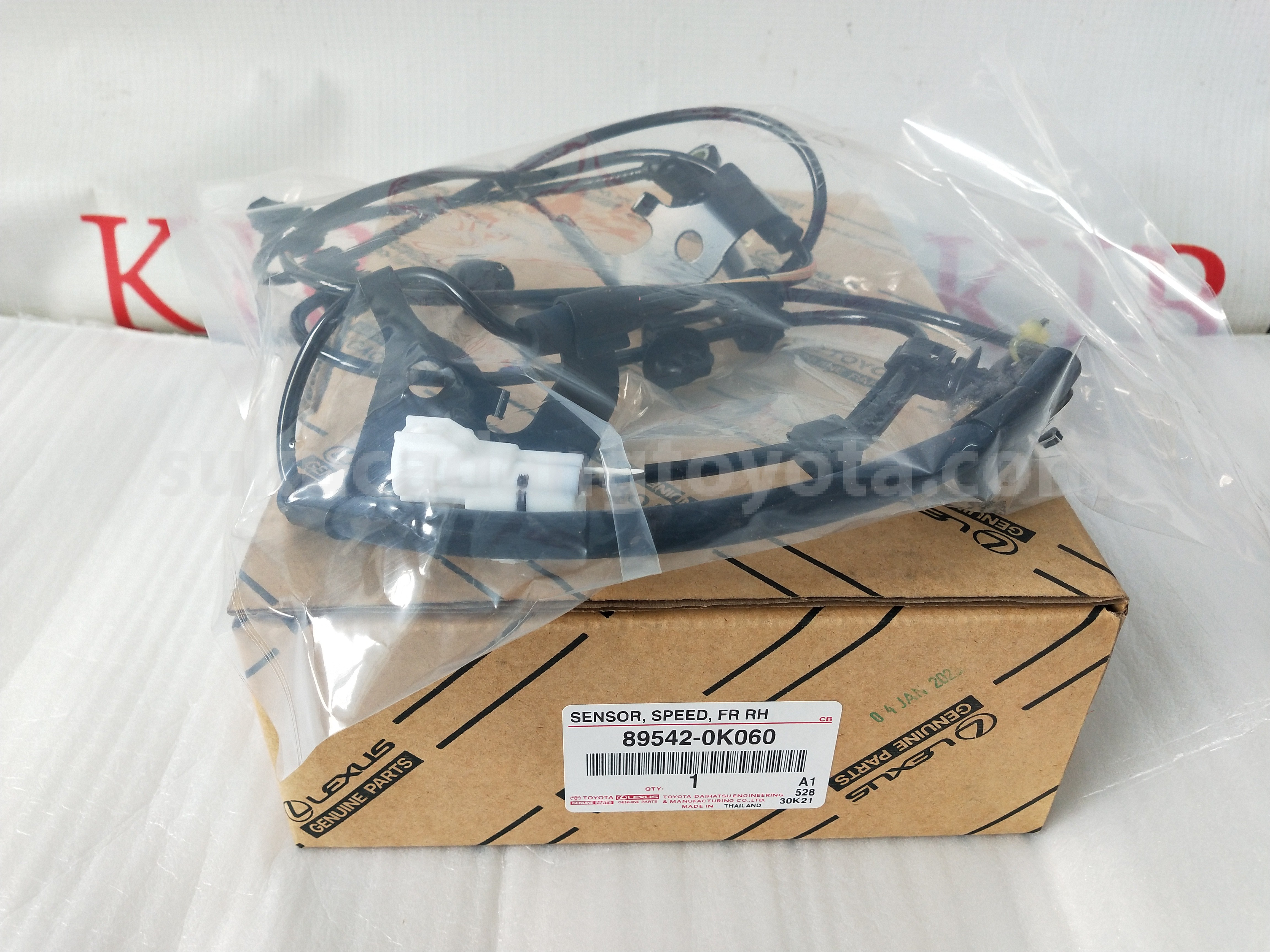 895420K060 SENSOR, SPEED, FR RH - TOYOTA