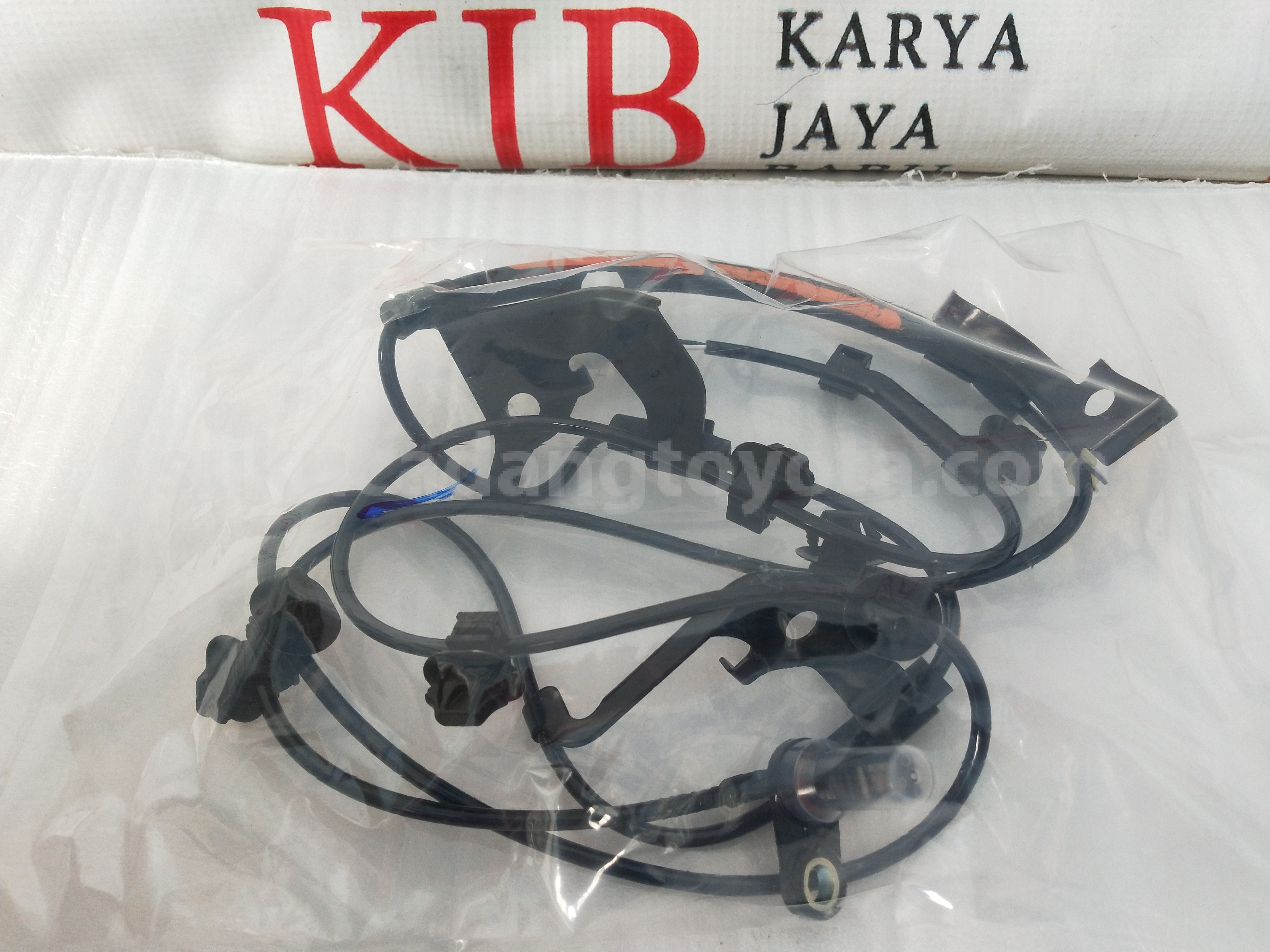 895420K060 SENSOR, SPEED, FR RH - TOYOTA