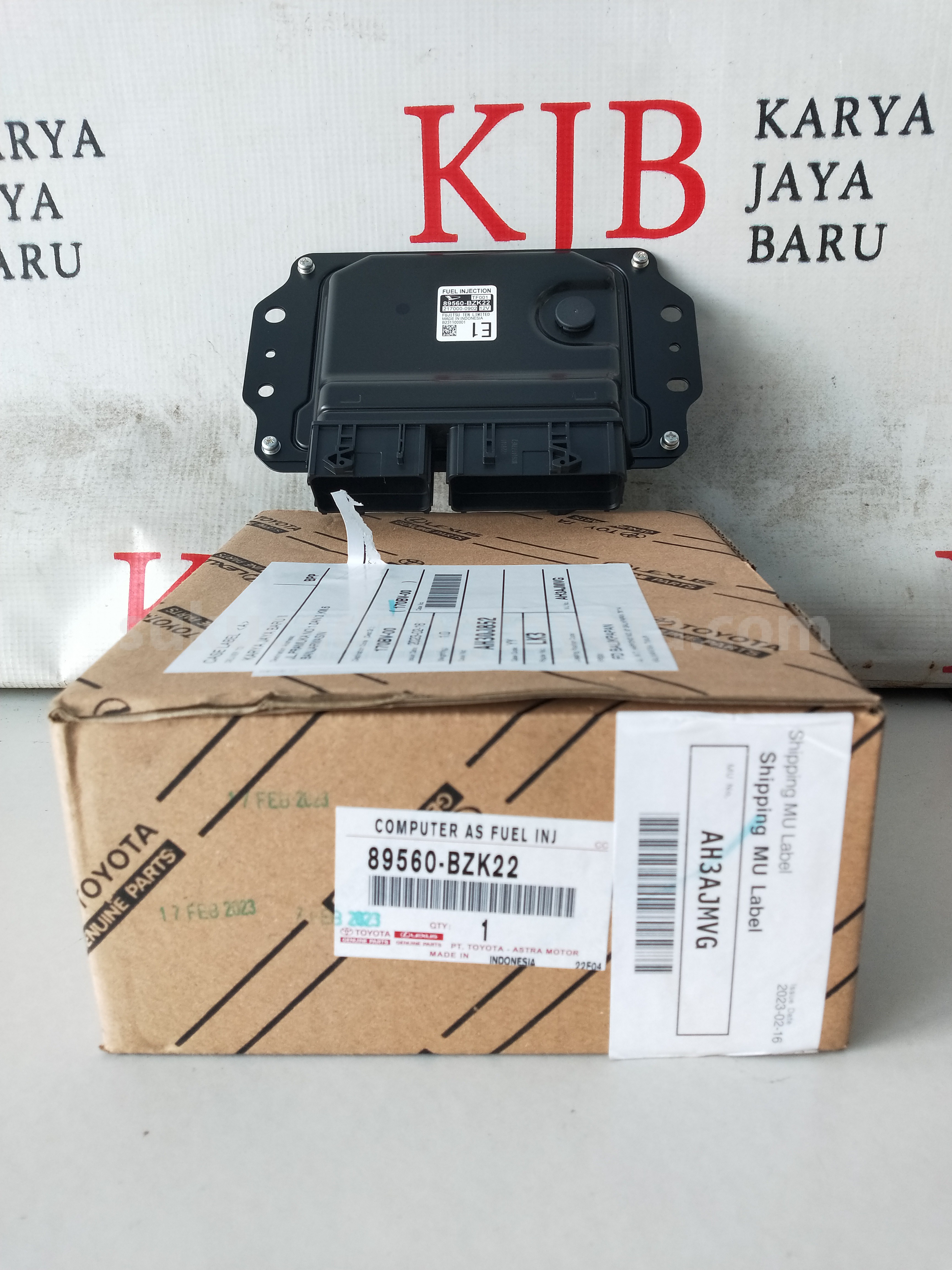 89560BZK22 COMPUTER AS FUEL INJ - TOYOTA