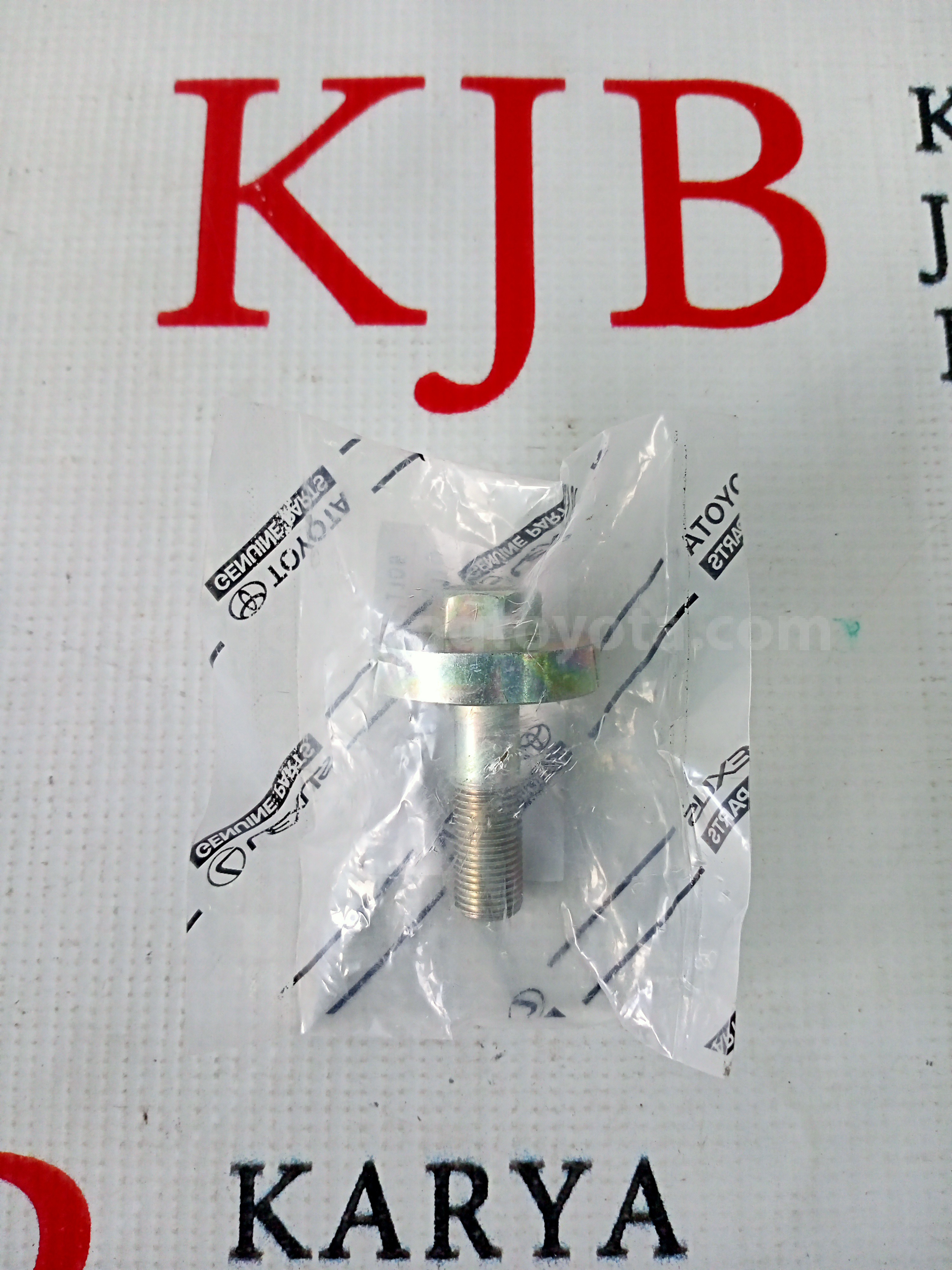 9004105255 BOLT, FLANGE - TOYOTA