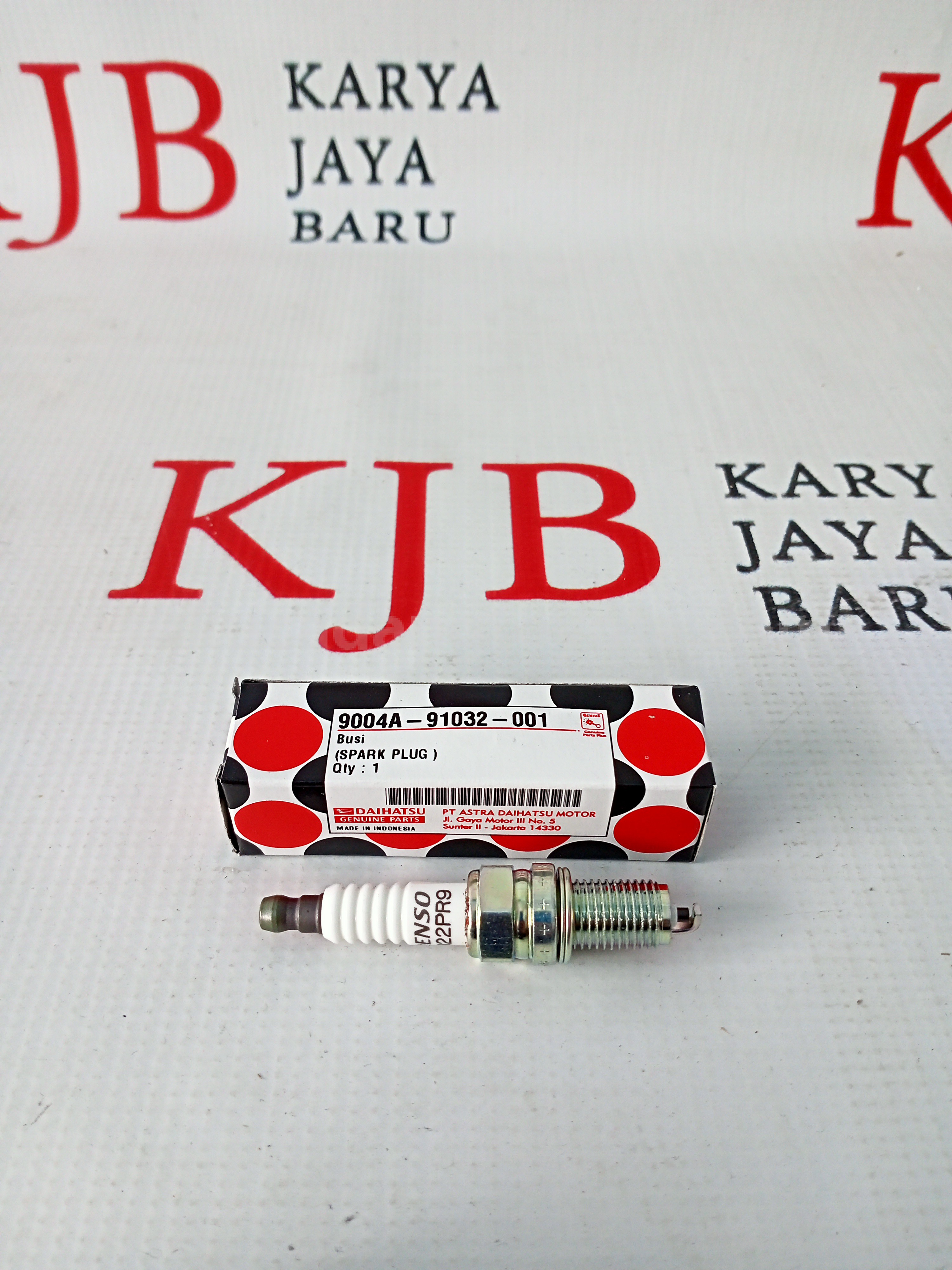 9004A91032 PLUG,SPARK XU22PR9 - TOYOTA