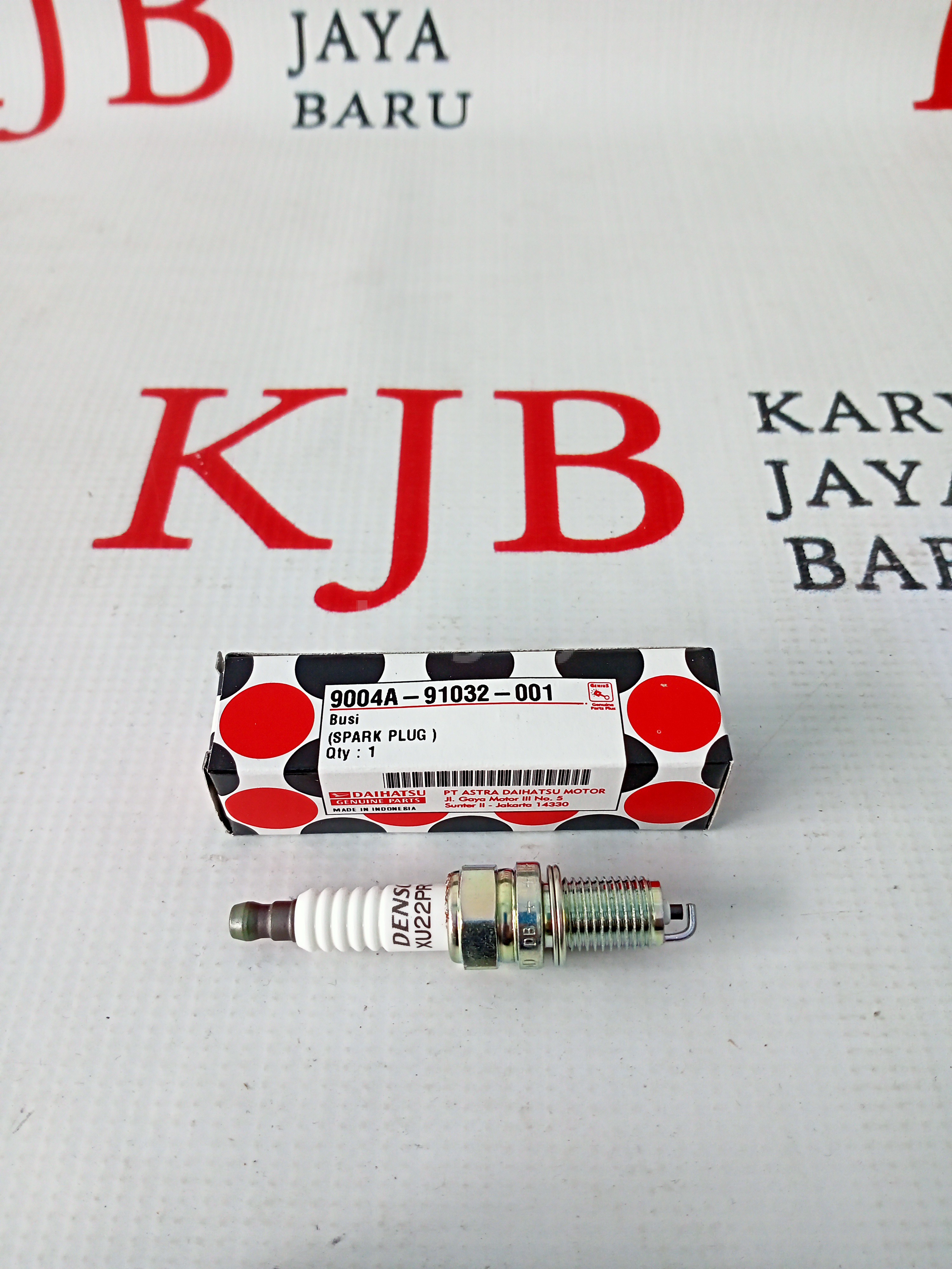 9004A91032 PLUG,SPARK XU22PR9 - TOYOTA