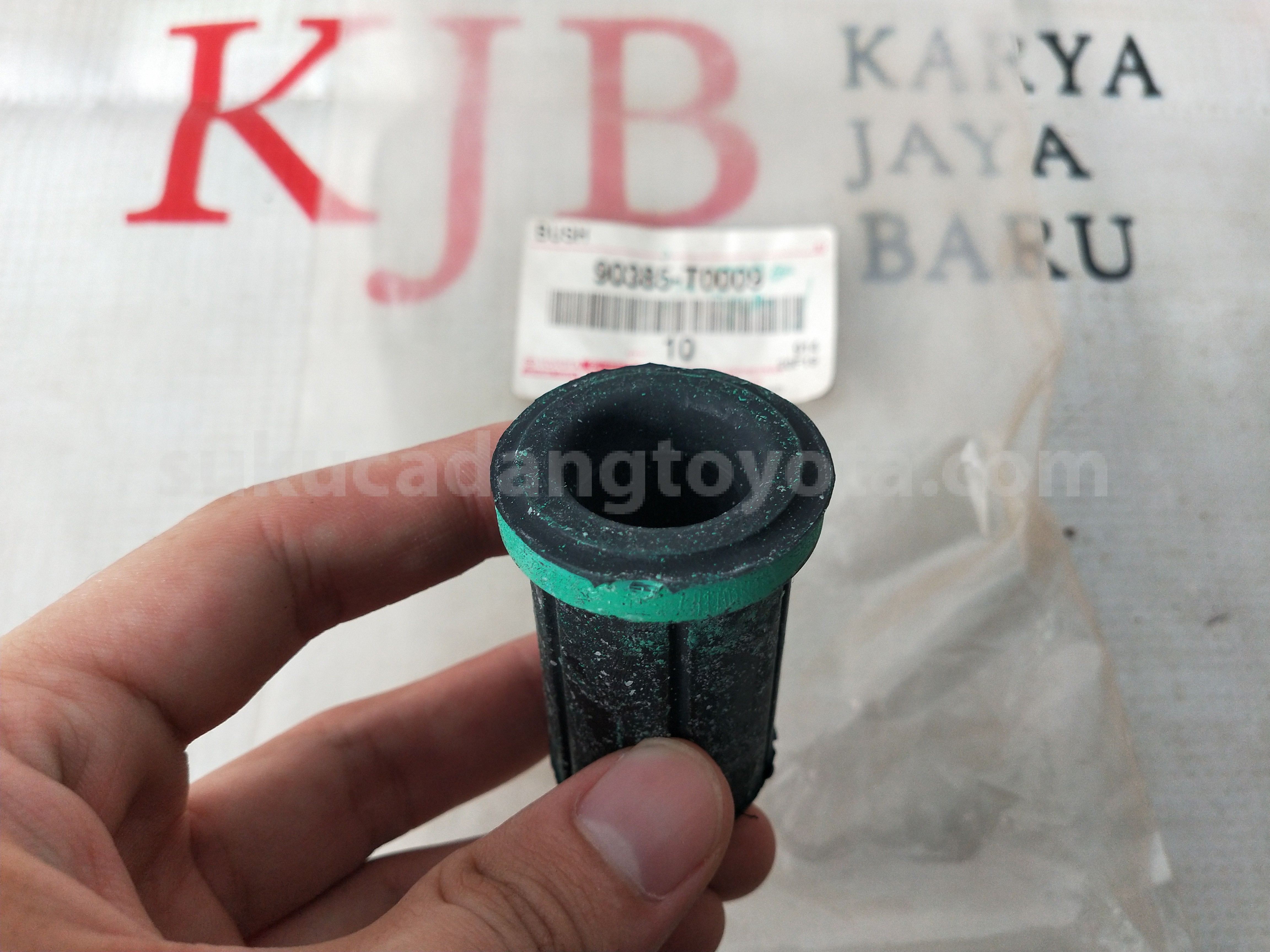 90385T0009 BUSH - TOYOTA