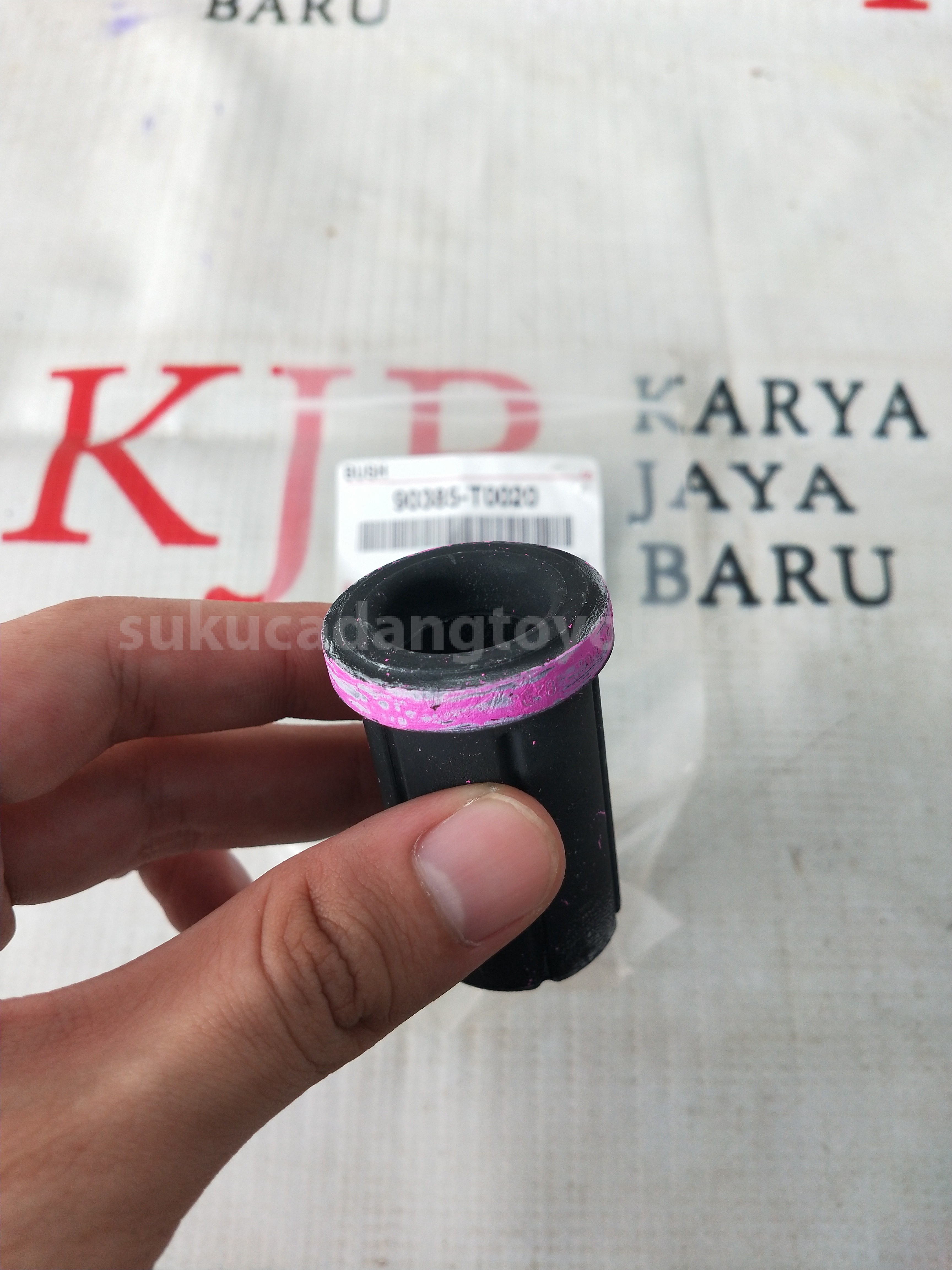 90385T0020 BUSH - TOYOTA