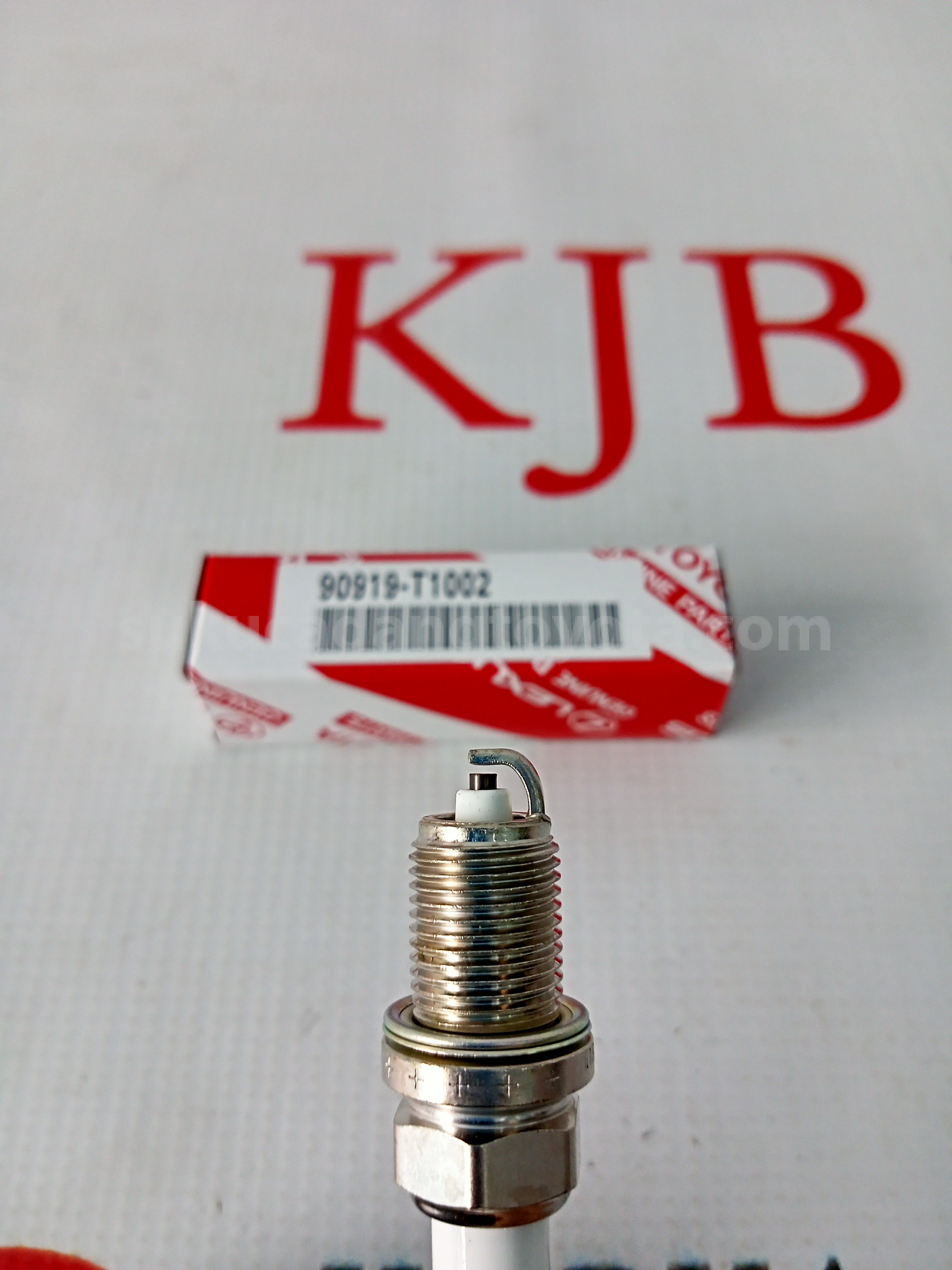 90919T1002 PLUG K16R-U - TOYOTA