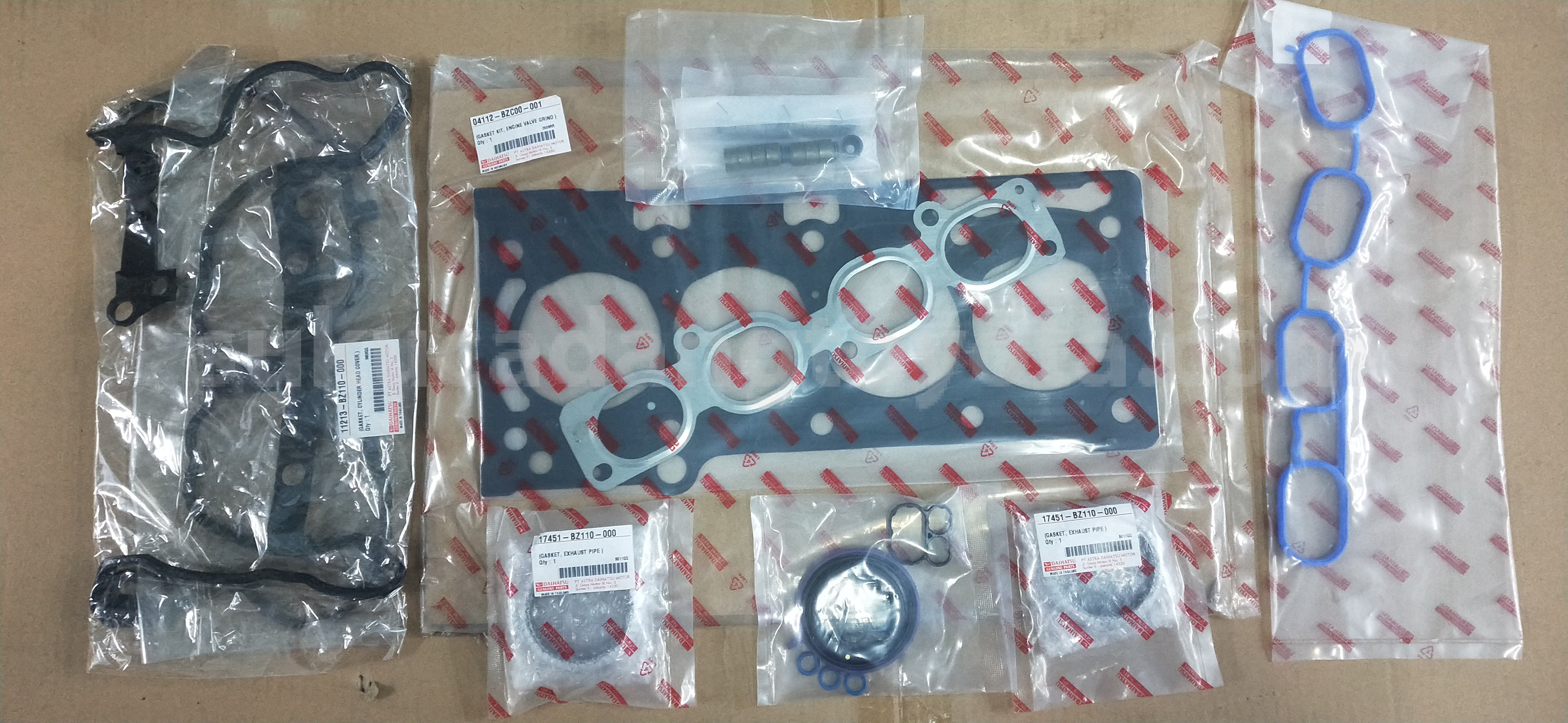 D04112-BZC00-001 GASKET KIT, ENGINE VALVE GRIND - DAIHATSU