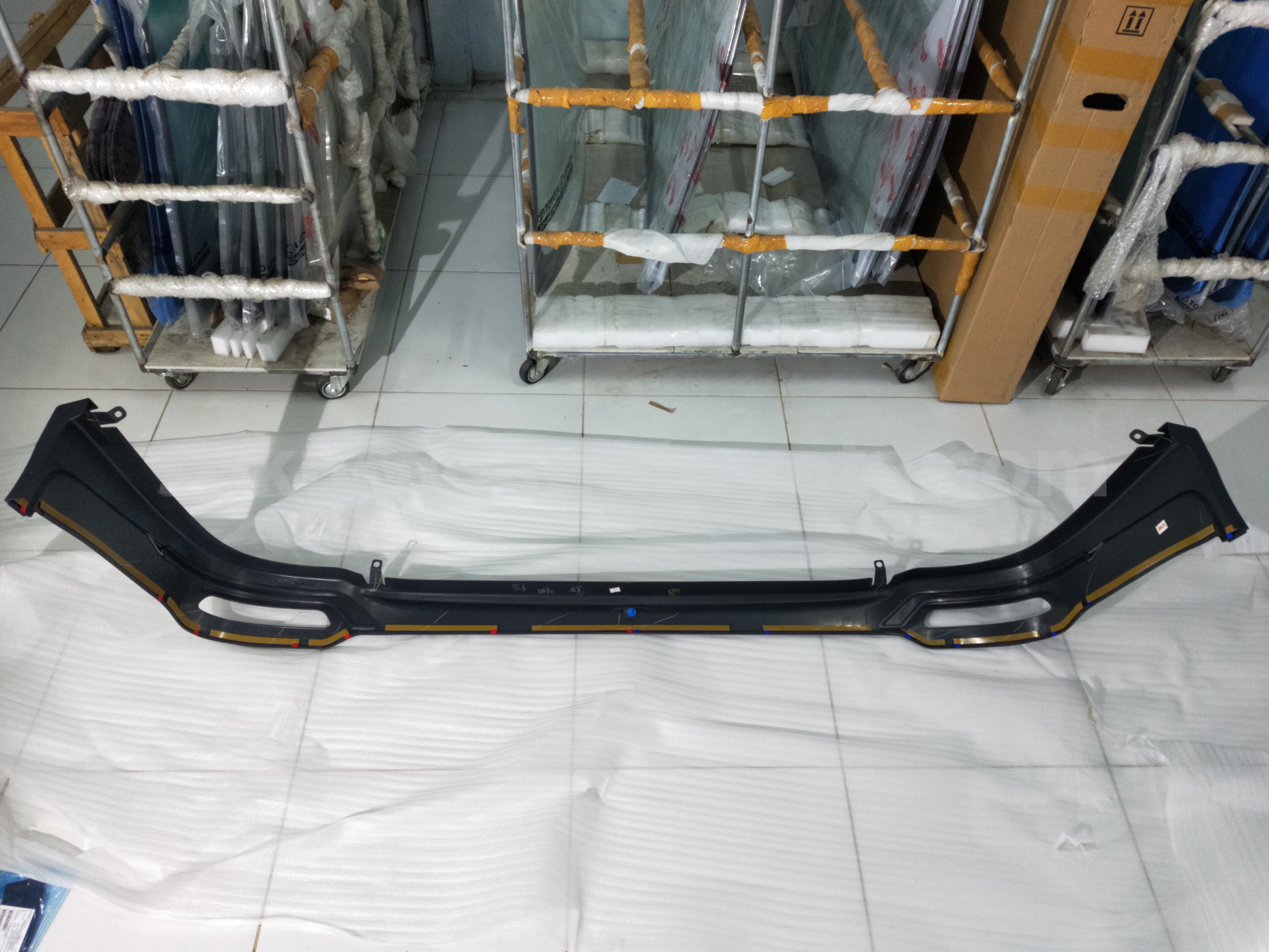 P51580KA1500 REAR BUMPER SPOILER, SET - TOYOTA