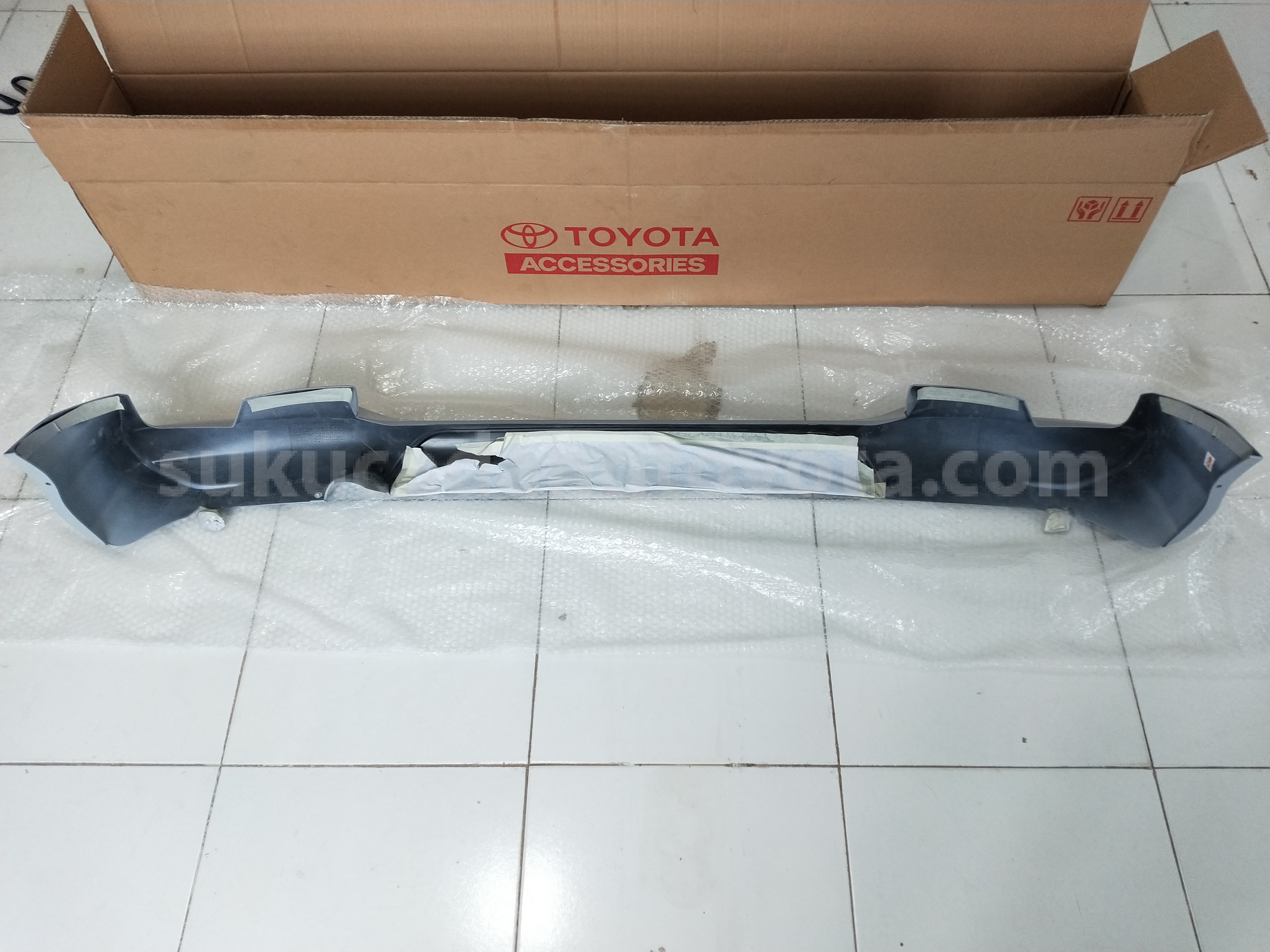 P5158BZA0H00 RR BUMPER SPOIL, SET - TOYOTA