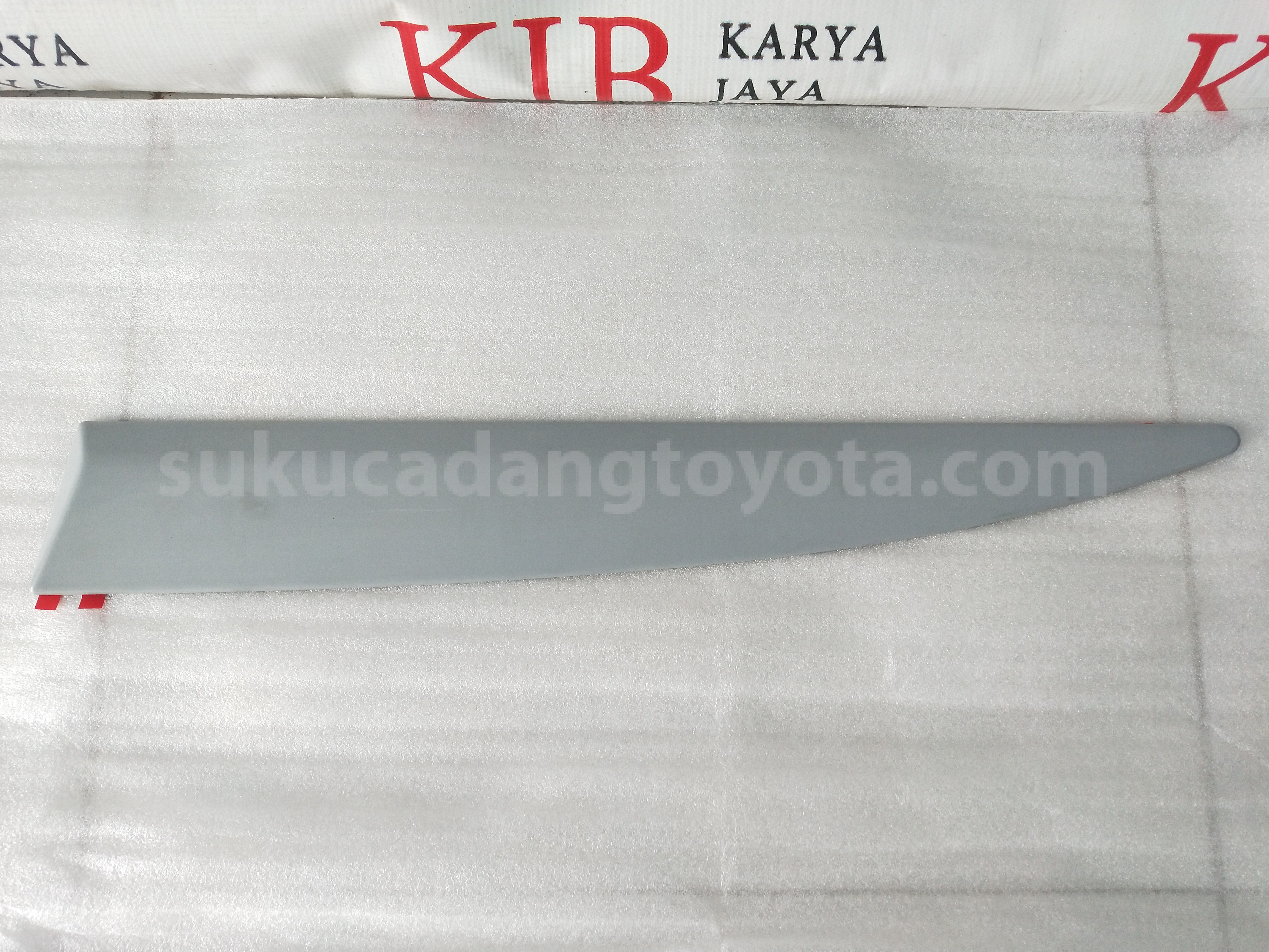 P5170BZA0400 SD PROTECT MOLD RR L - TOYOTA
