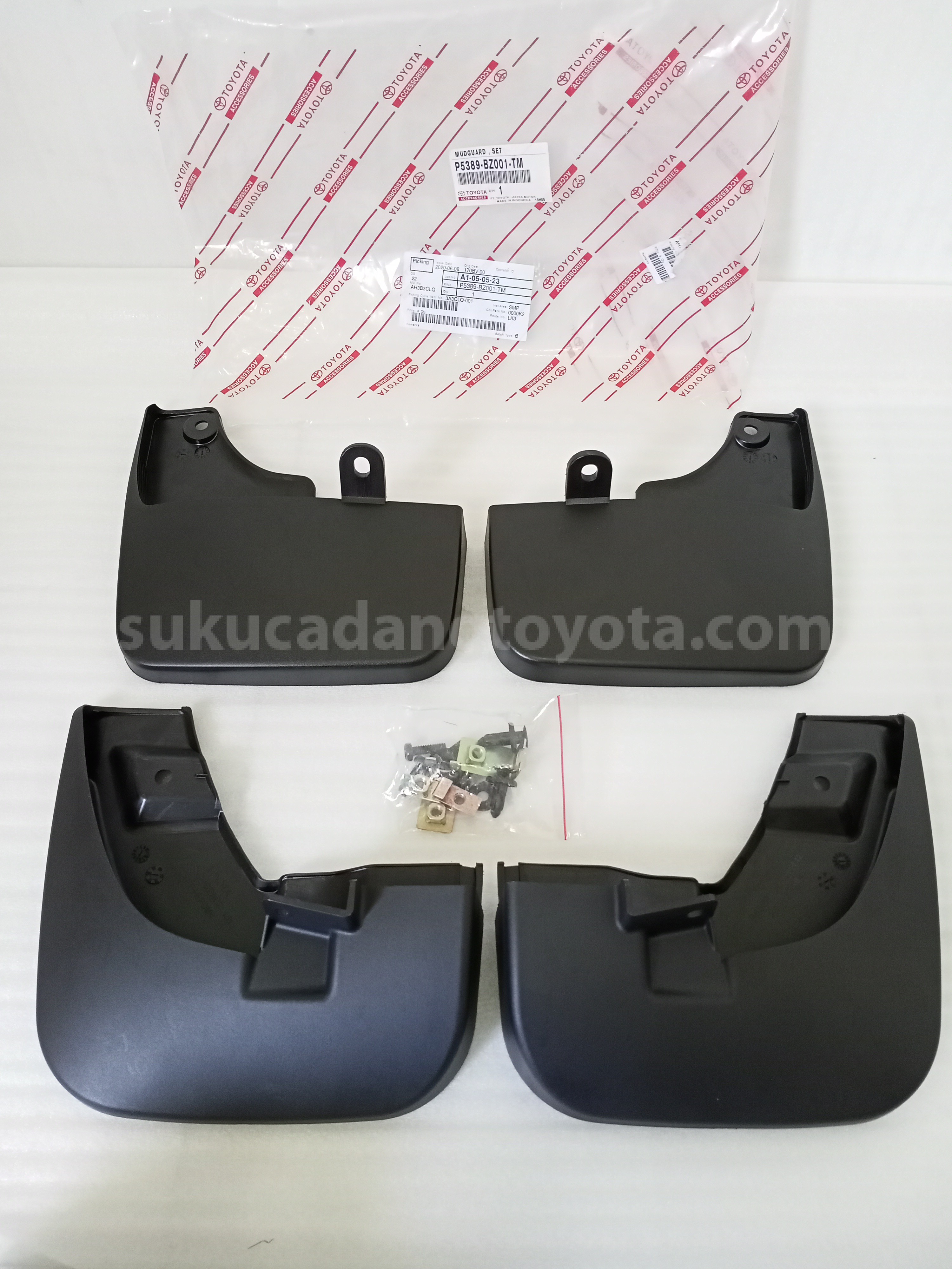 P5389BZ001TM MUDGUARD , SET - TOYOTA