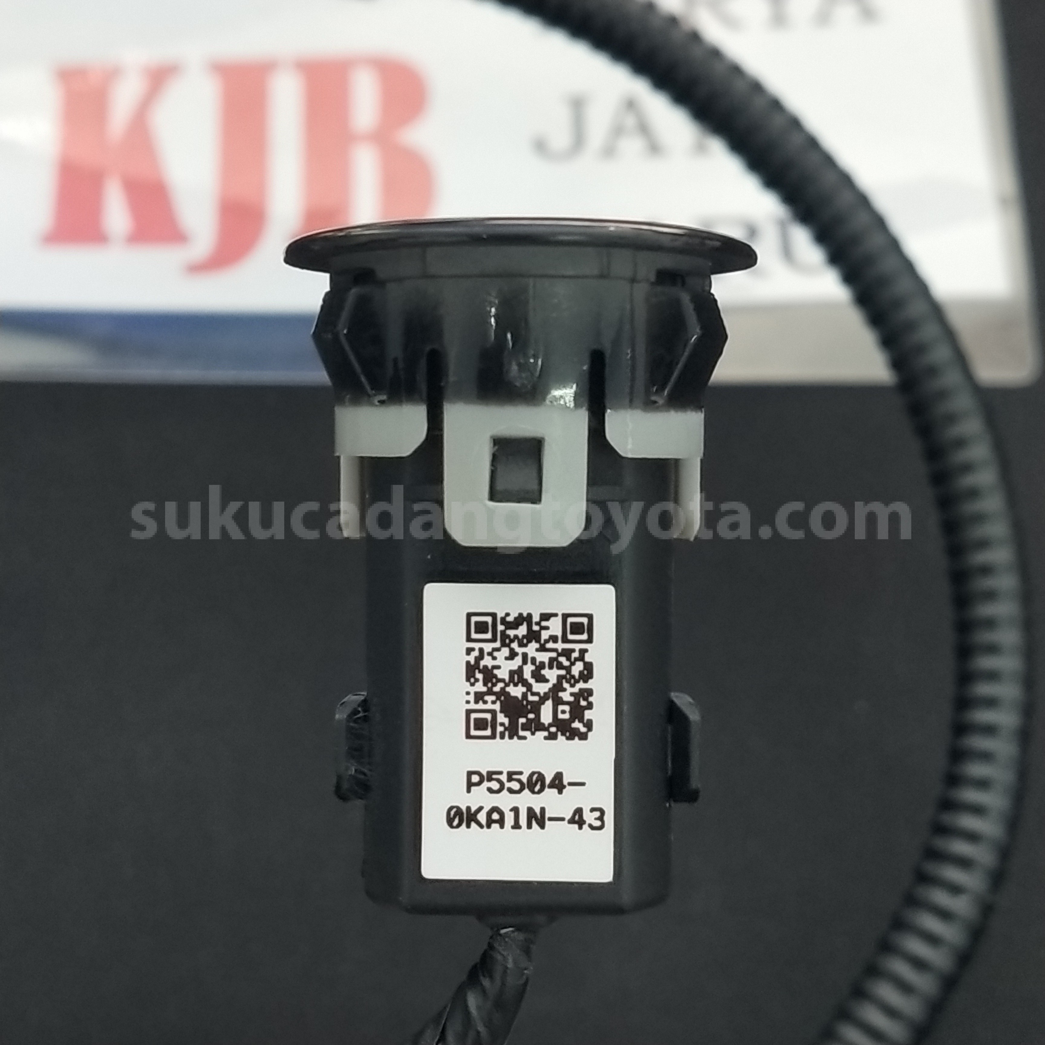 P55040KA1N43 RR SNSR HEAD BLACK V - TOYOTA