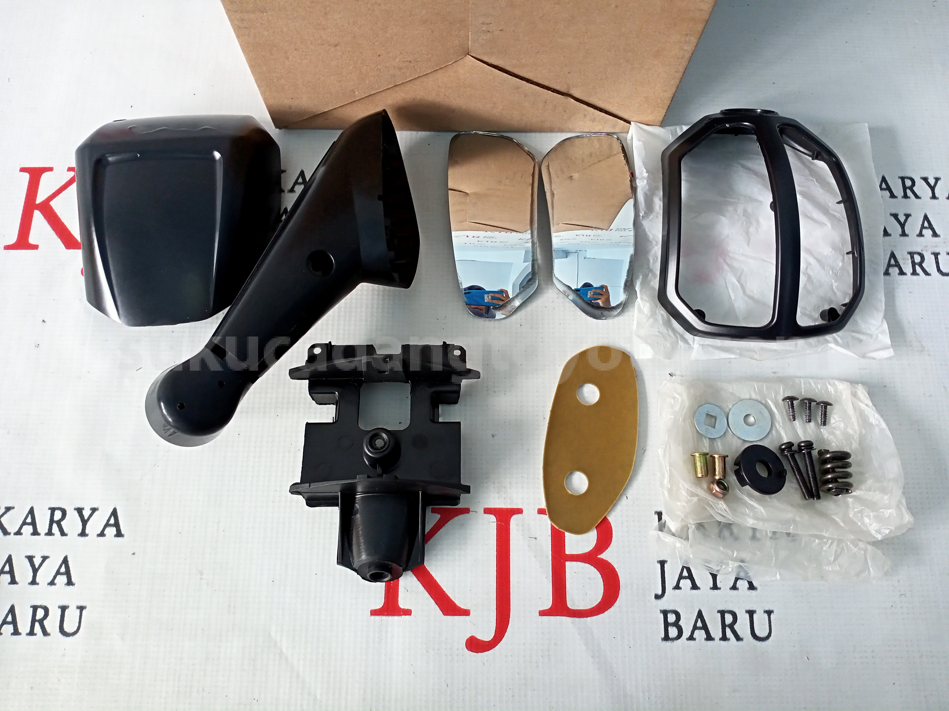 PZ0580K501TM FRONT FENDER MIRROR - TOYOTA