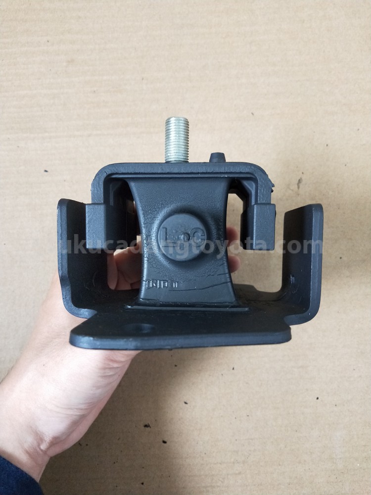 12362BZ141 INSULATOR E/G MTG LH - TOYOTA