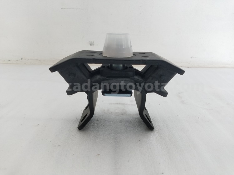 123710L200 INSULATOR, ENGINE MO - TOYOTA