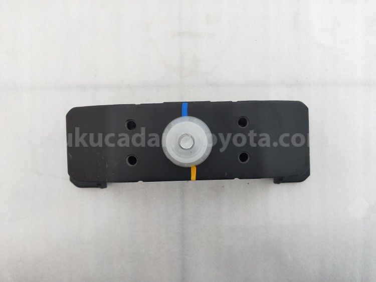 123710L210 INSULATOR, ENGINE MO - TOYOTA