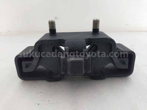 12371BZ121 INSULATOR E/G MTG RR - TOYOTA