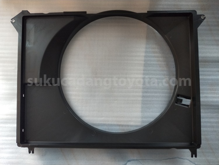 167110C100 SHROUD, FAN - TOYOTA