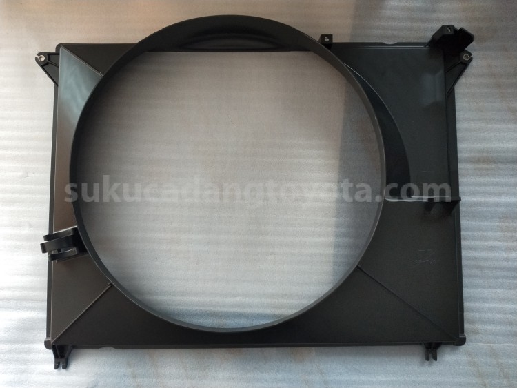 167110C100 SHROUD, FAN - TOYOTA