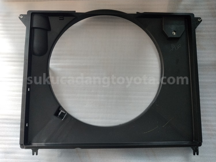 167110L060 SHROUD, FAN - TOYOTA