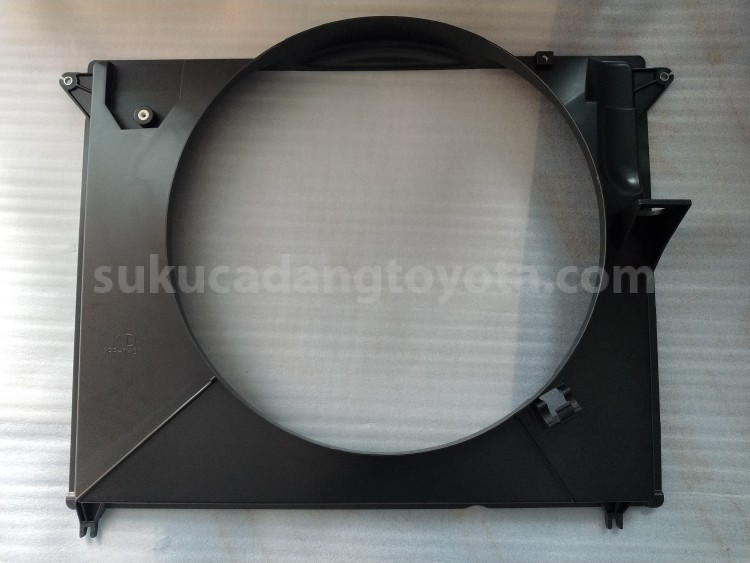 167110L060 SHROUD, FAN - TOYOTA
