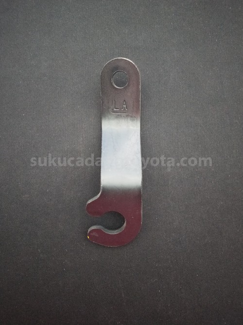 17772BZ030 BRACKET AIR PIPE1 LH - TOYOTA