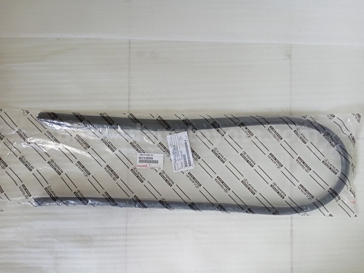 62313BZ050 TRIM,FR DOOR ,RH - TOYOTA